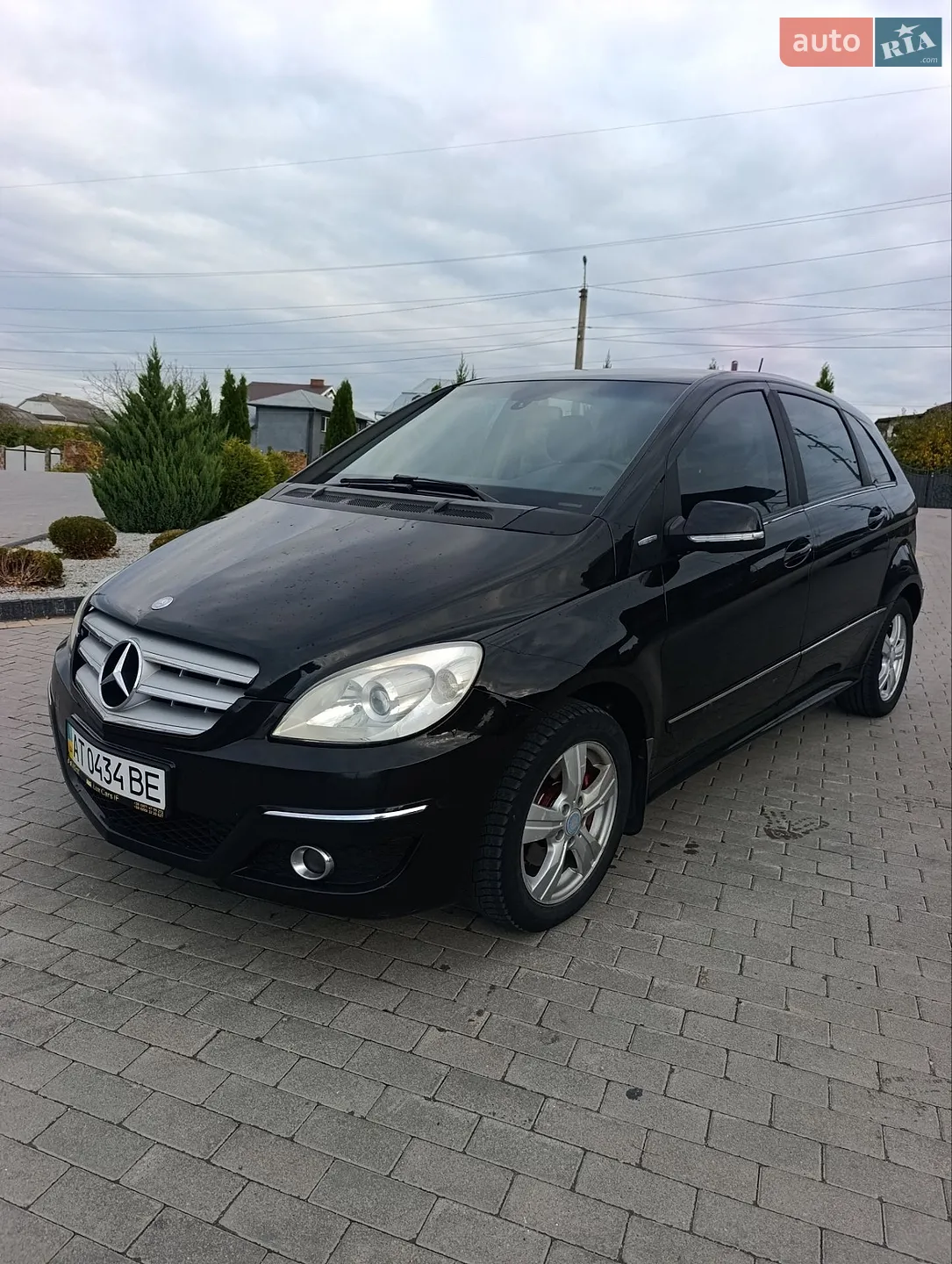 Mercedes-Benz B-Class, 2011
