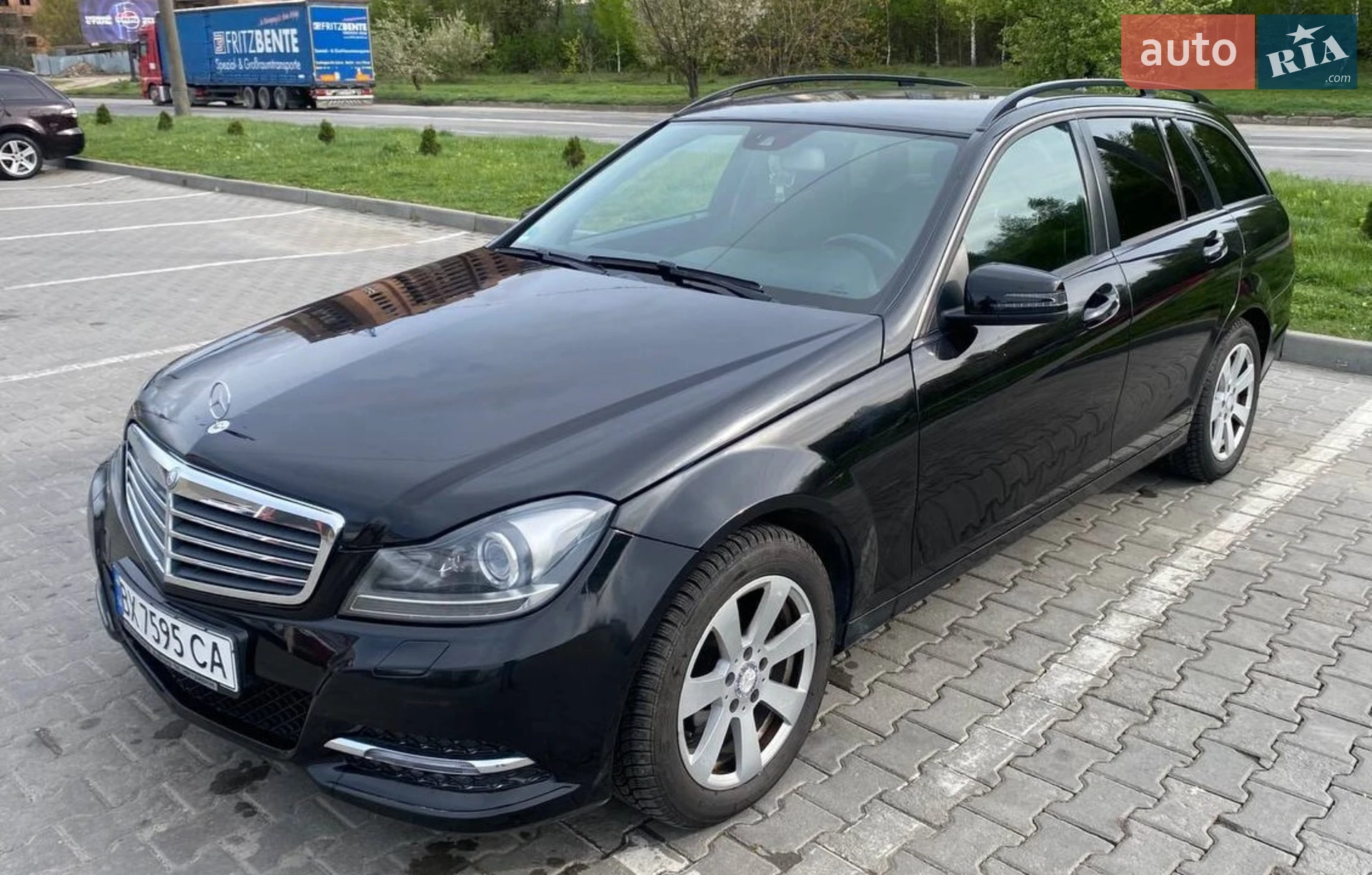 Mercedes-Benz C-Class, 2013