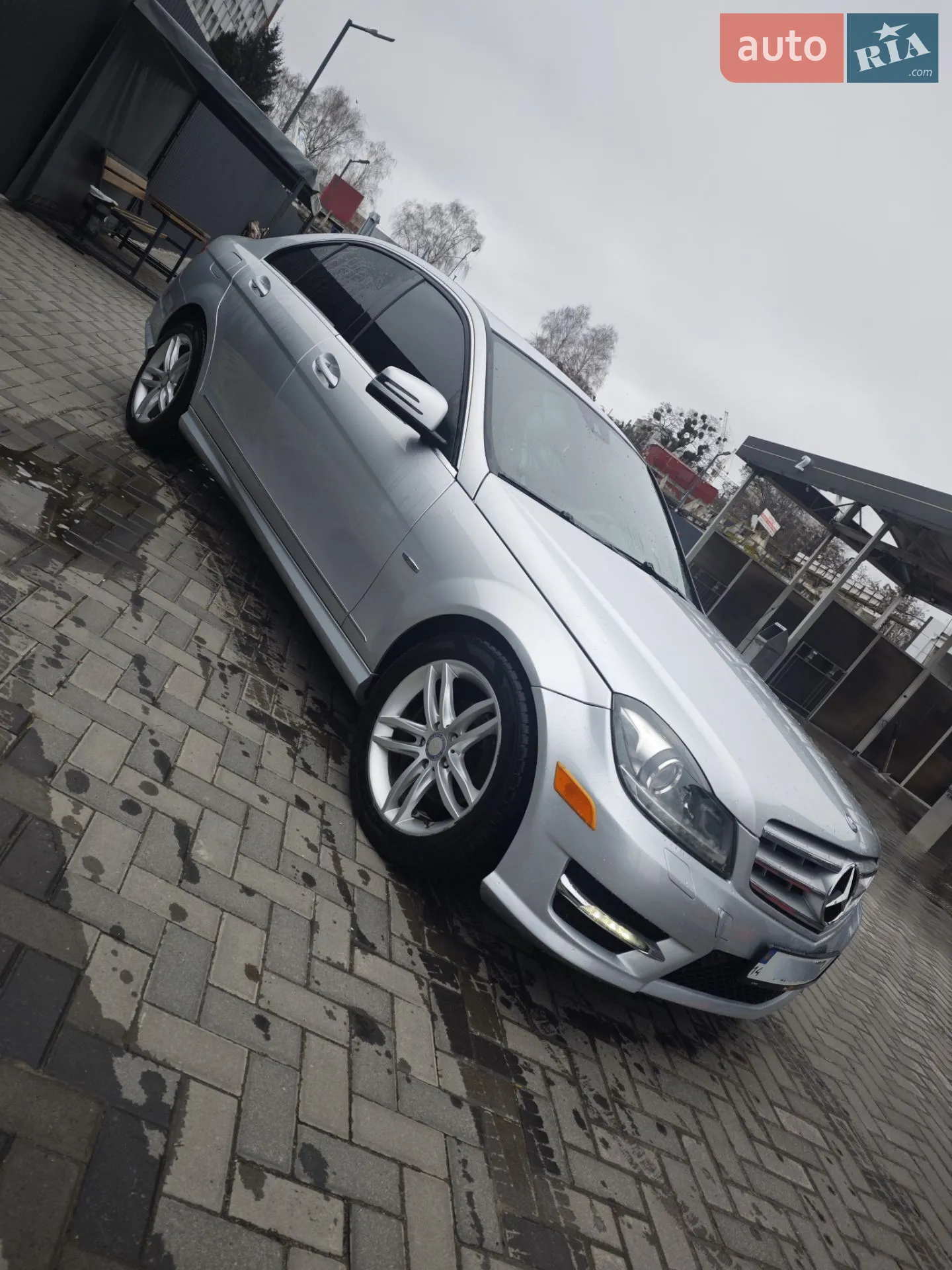 Mercedes-Benz C-Class, 2011