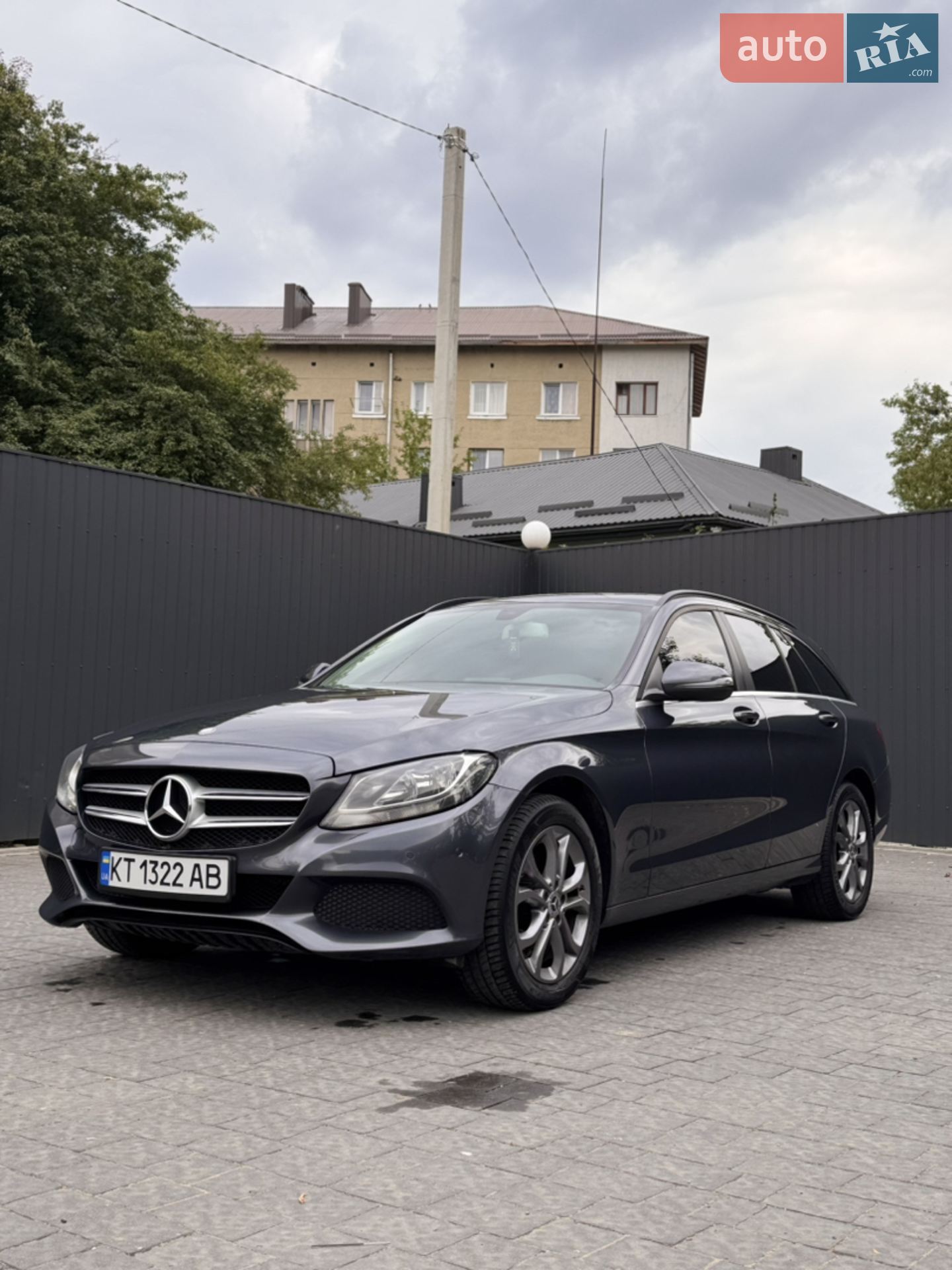 Mercedes-Benz C-Class, 2015