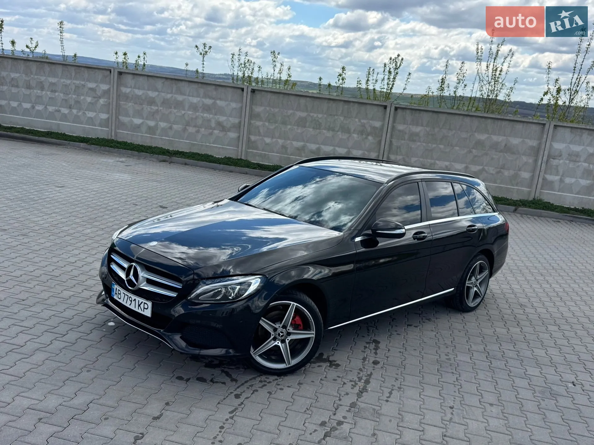 Mercedes-Benz C-Class, 2015