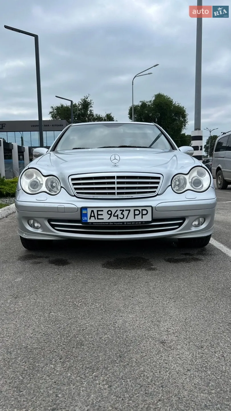 Mercedes-Benz C-Class, 2006