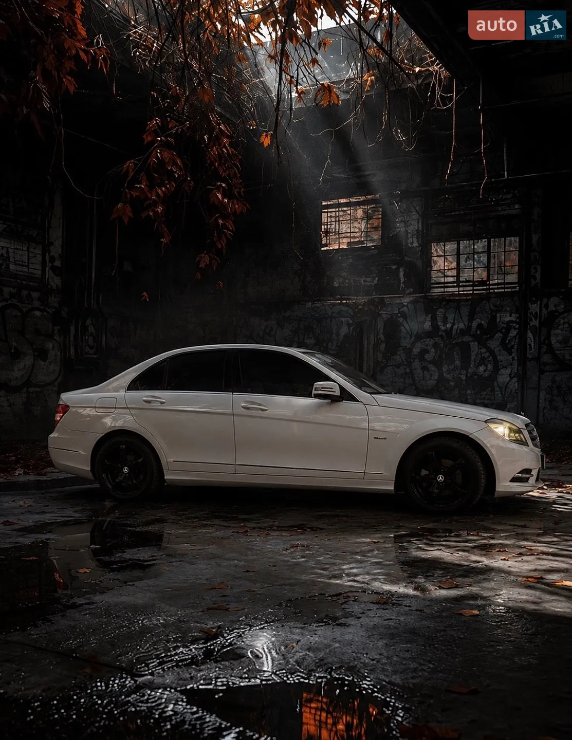Mercedes-Benz C-Class, 2011