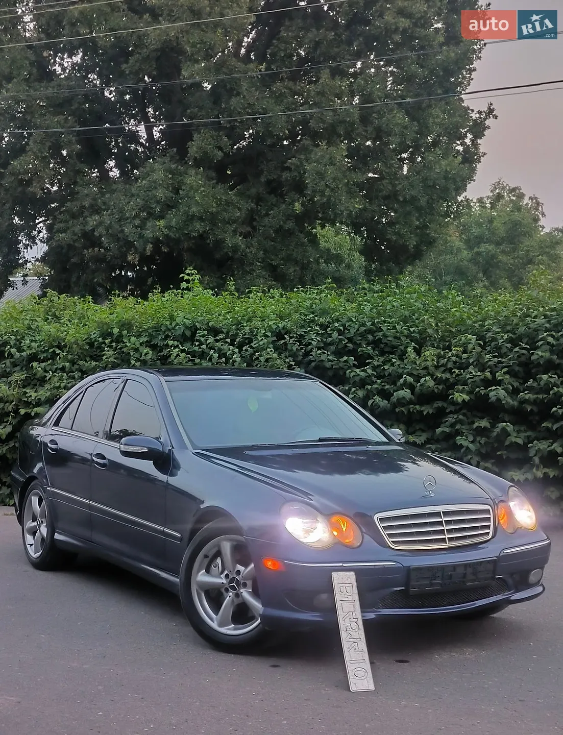 Mercedes-Benz C-Class, 2005