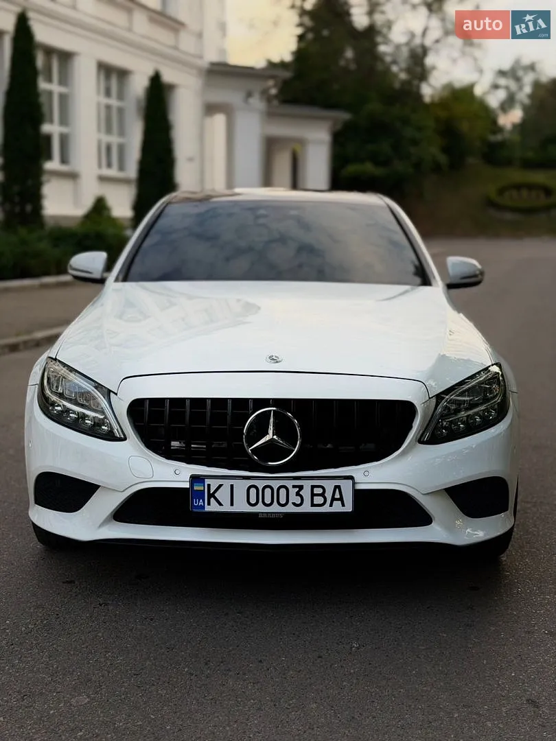 Mercedes-Benz C-Class, 2020