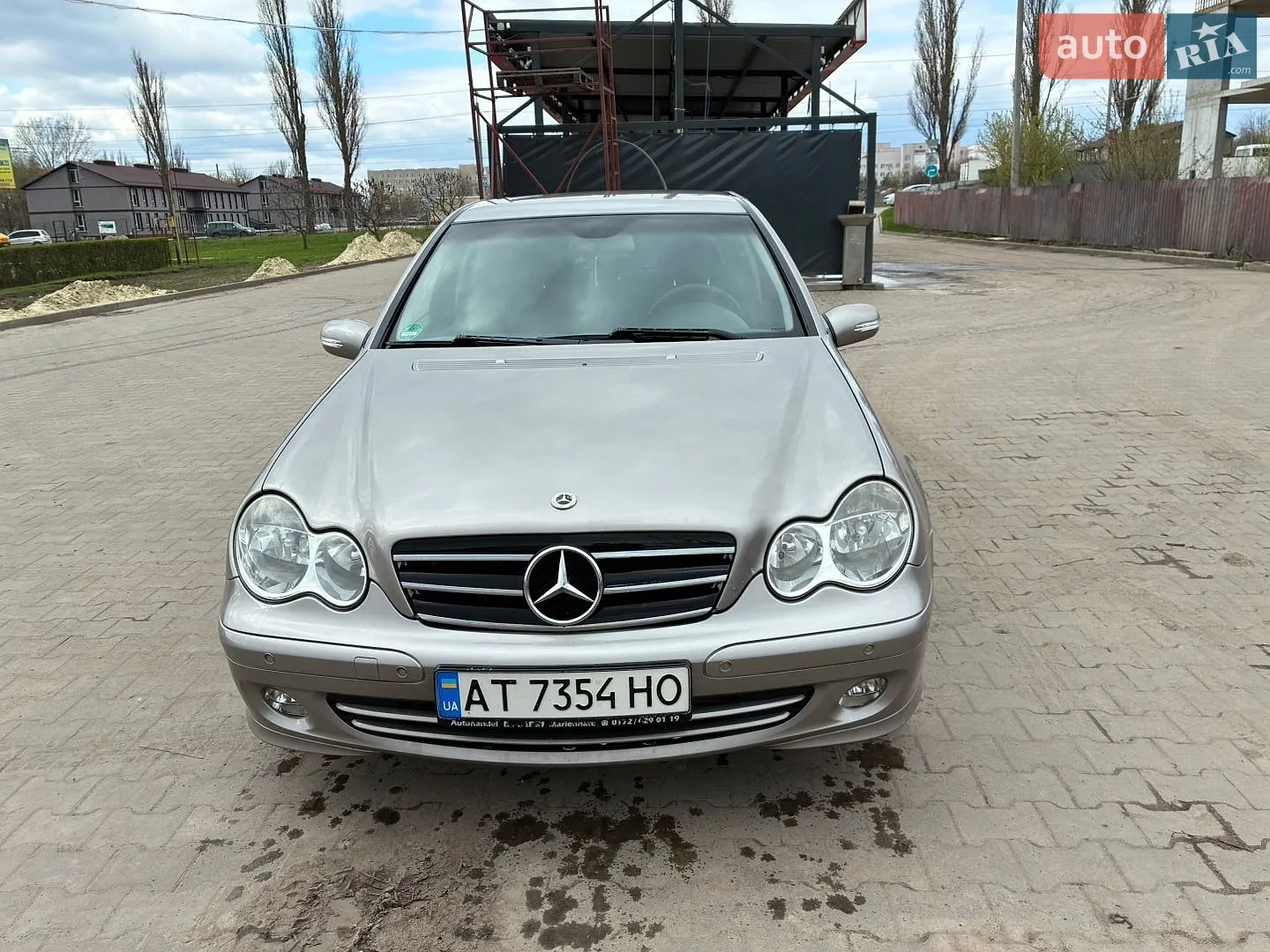 Mercedes-Benz C-Class, 2004