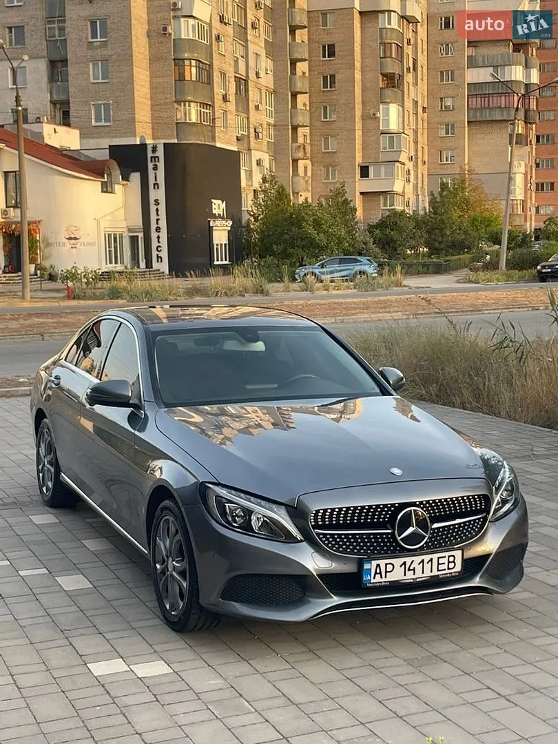 Mercedes-Benz C-Class, 2017