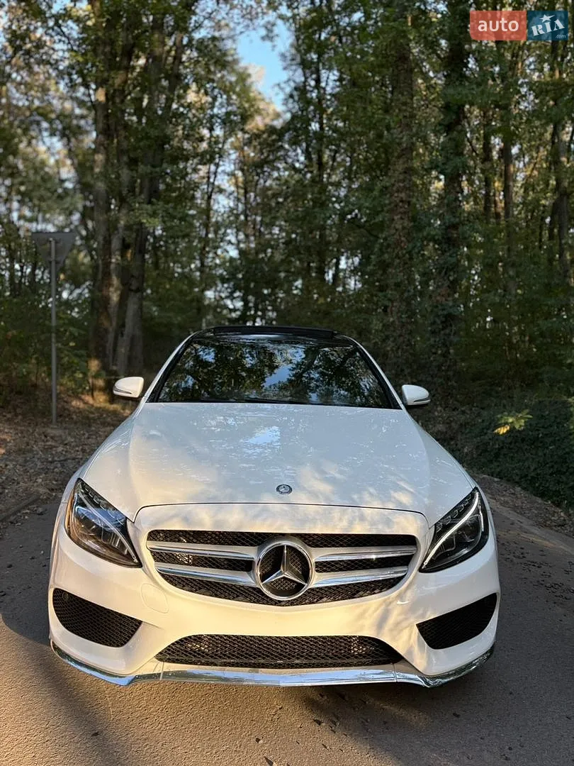 Mercedes-Benz C-Class, 2015