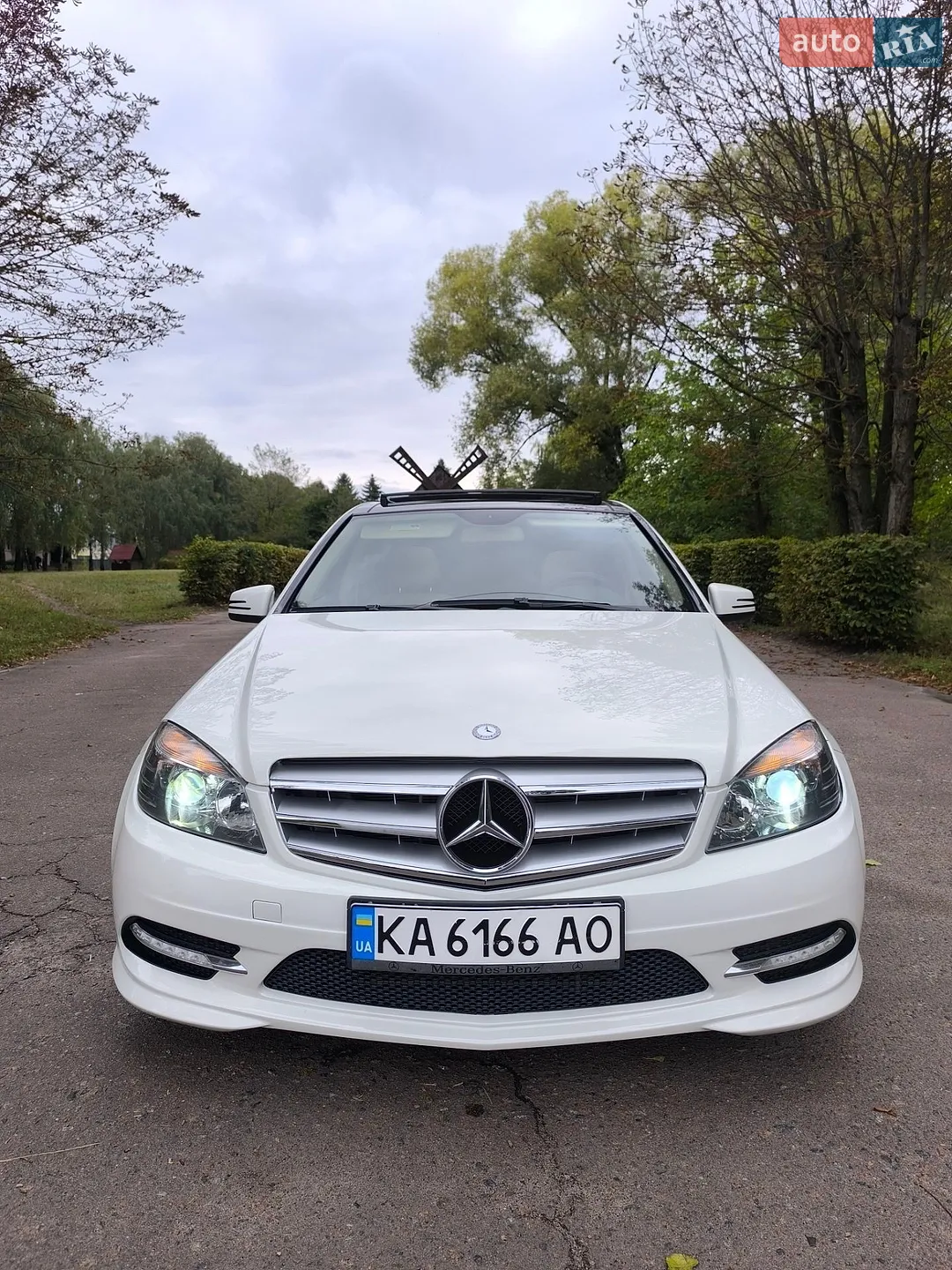 Mercedes-Benz C-Class, 2010