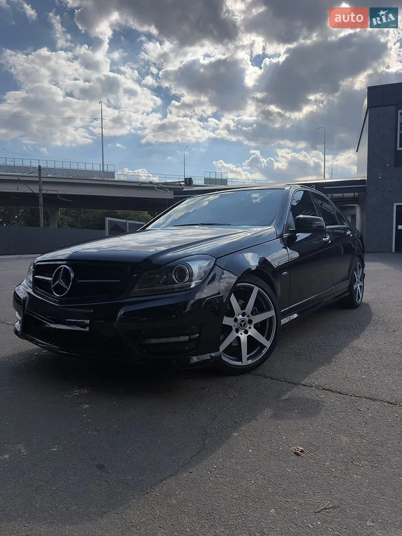 Mercedes-Benz C-Class, 2012