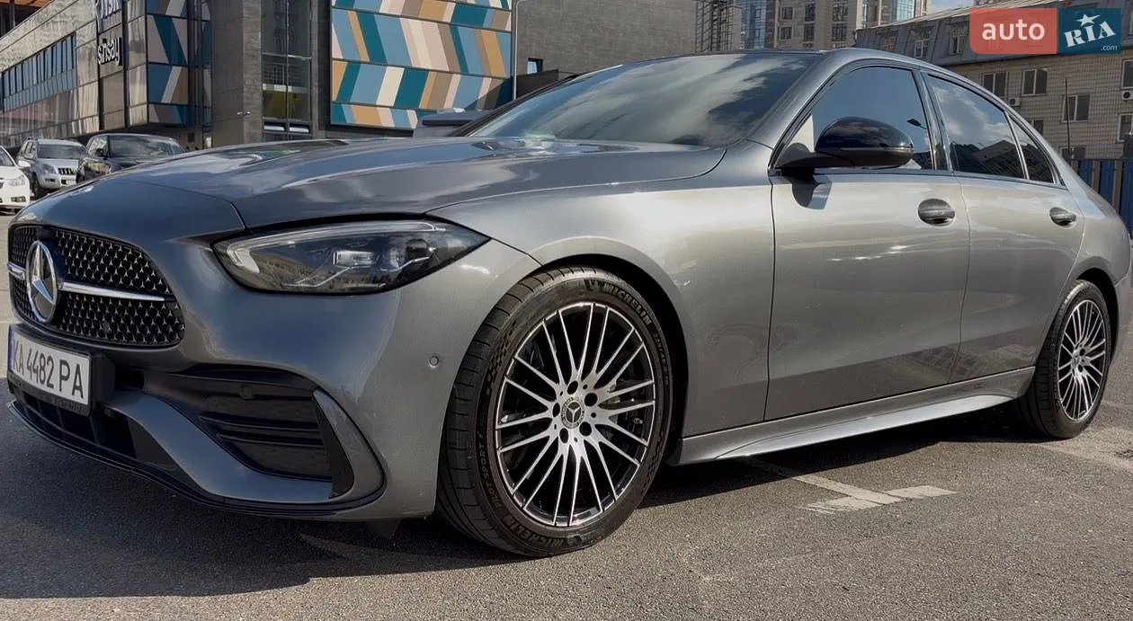 Mercedes-Benz C-Class, 2022