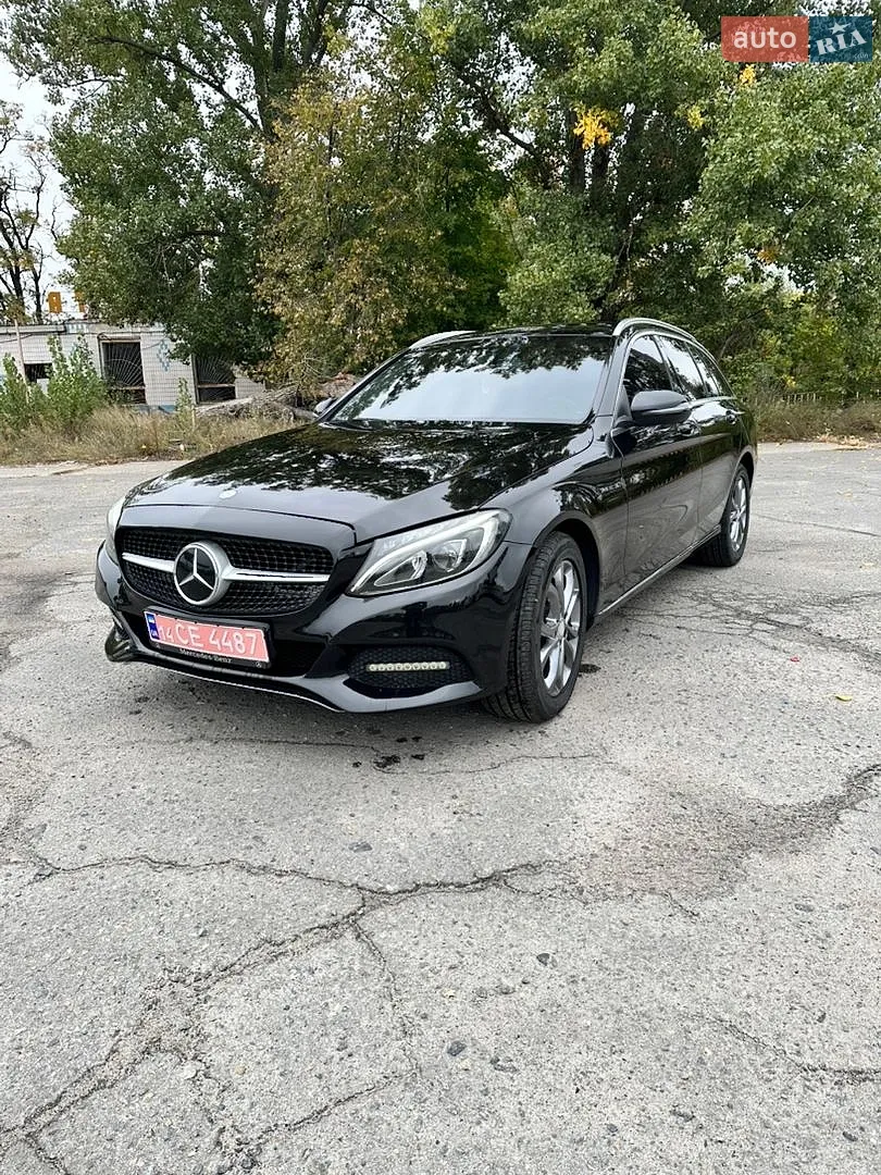 Mercedes-Benz C-Class, 2016