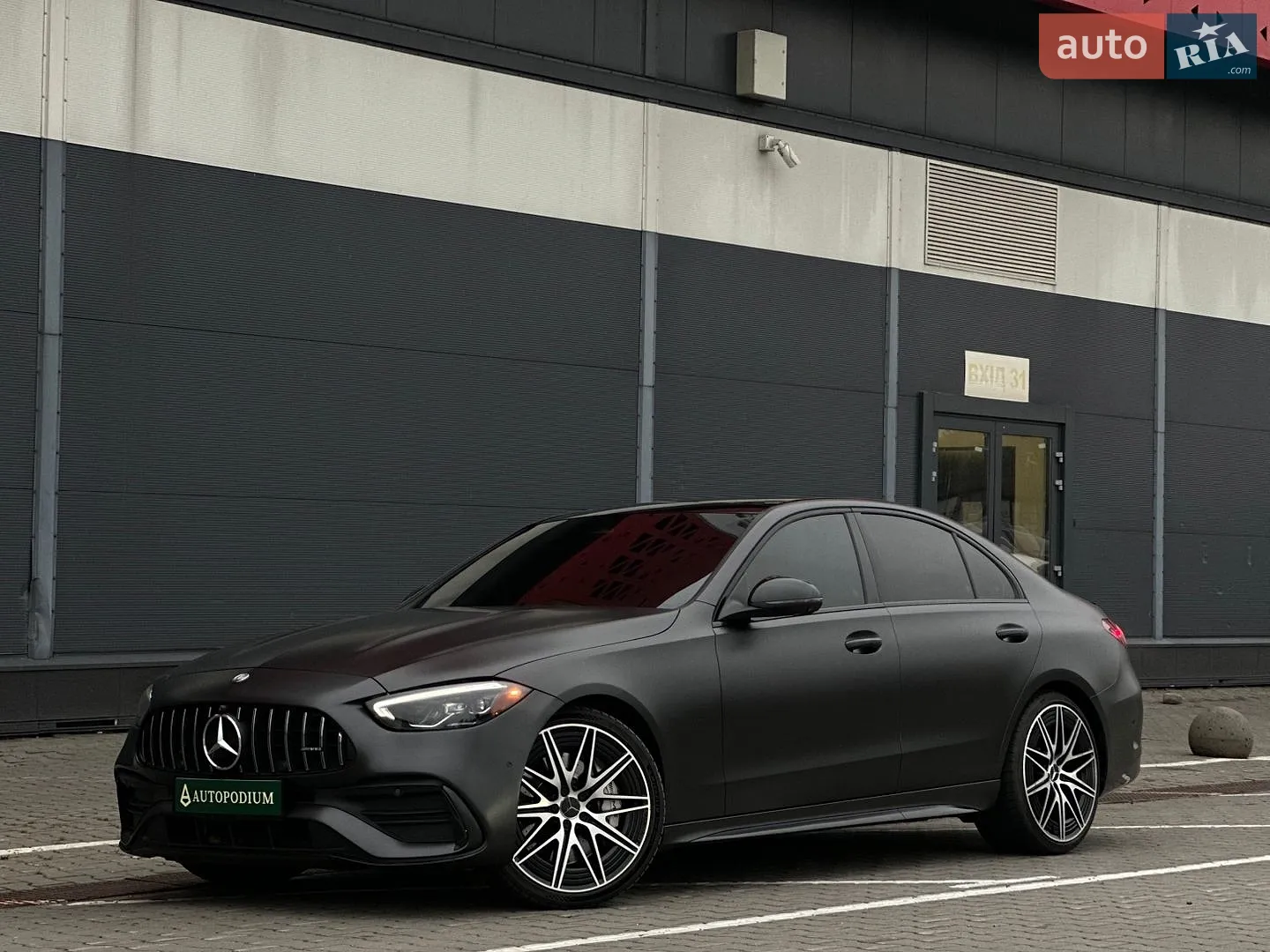 Mercedes-Benz C-Class, 2022
