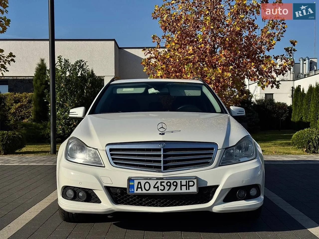 Mercedes-Benz C-Class, 2011