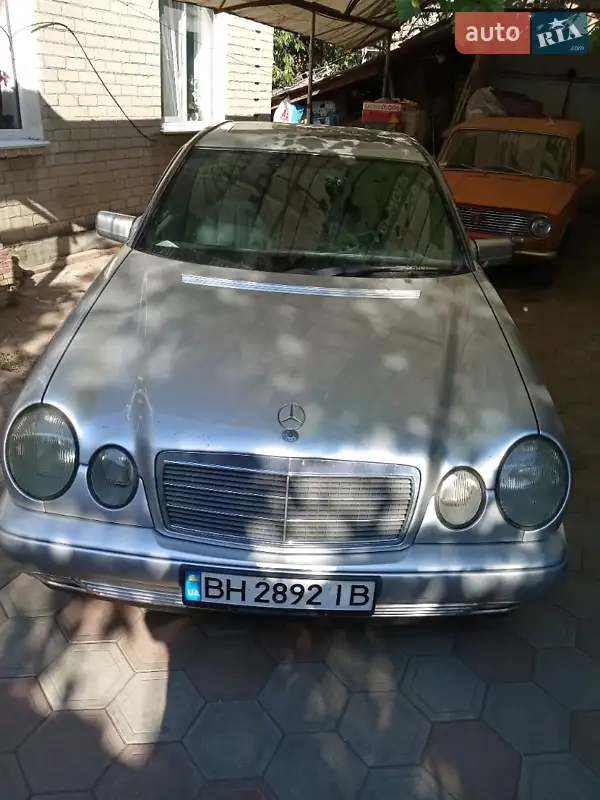 Mercedes-Benz E-Class, 1998