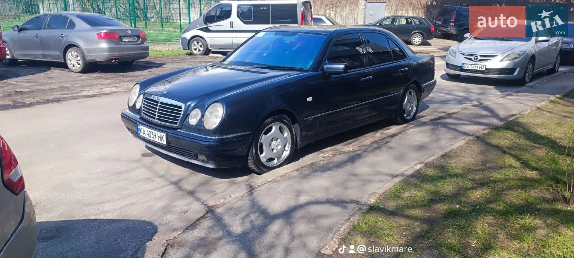 Mercedes-Benz E-Class, 1995