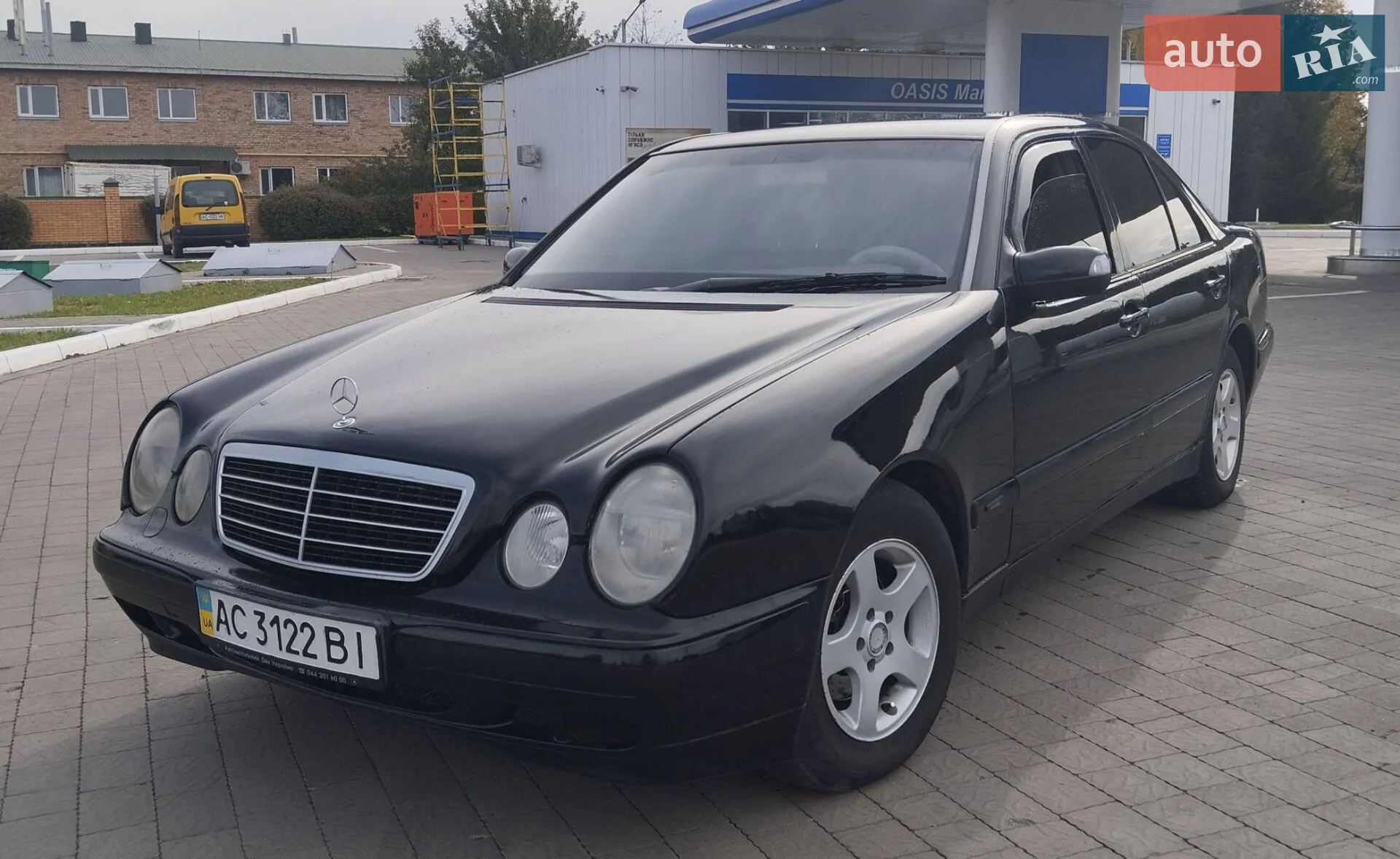 Mercedes-Benz E-Class, 2001