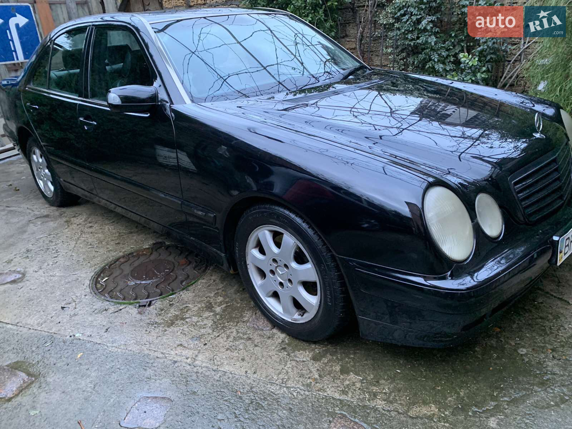 Mercedes-Benz E-Class 2000 — 1
