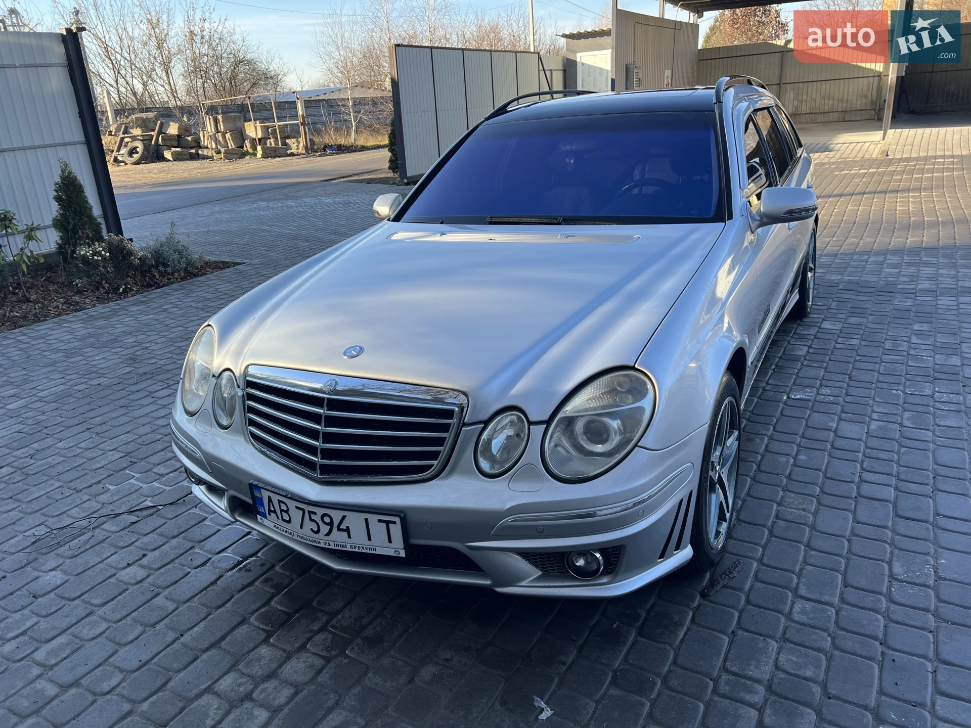 Mercedes-Benz E-Class, 2004