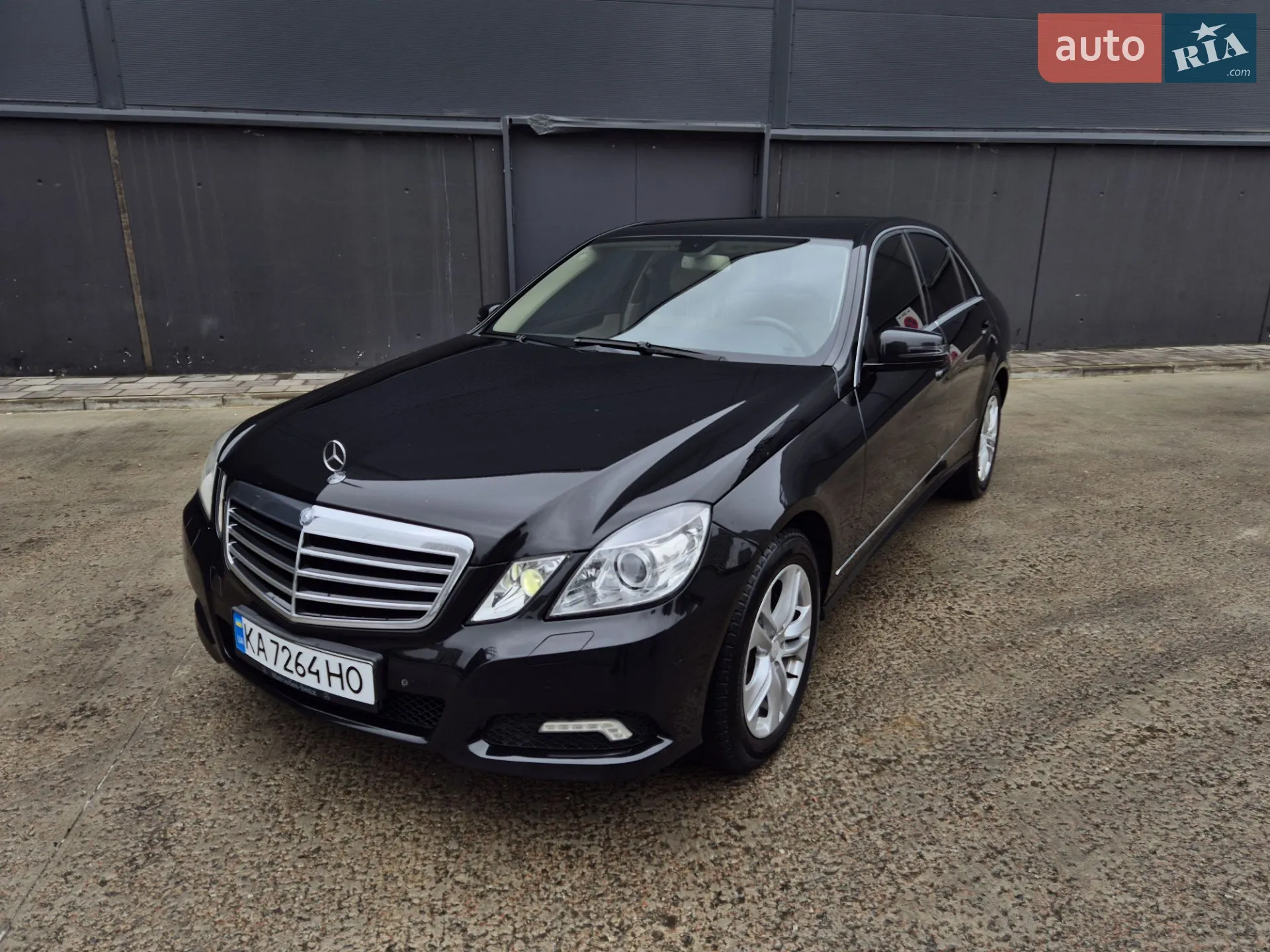 Mercedes-Benz E-Class, 2009