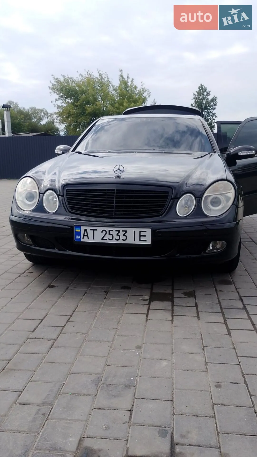 Mercedes-Benz E-Class, 2004