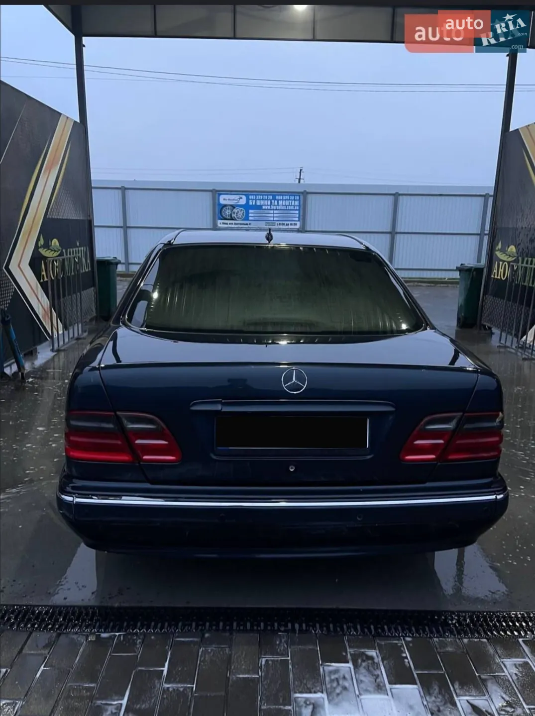 Mercedes-Benz E-Class, 2001