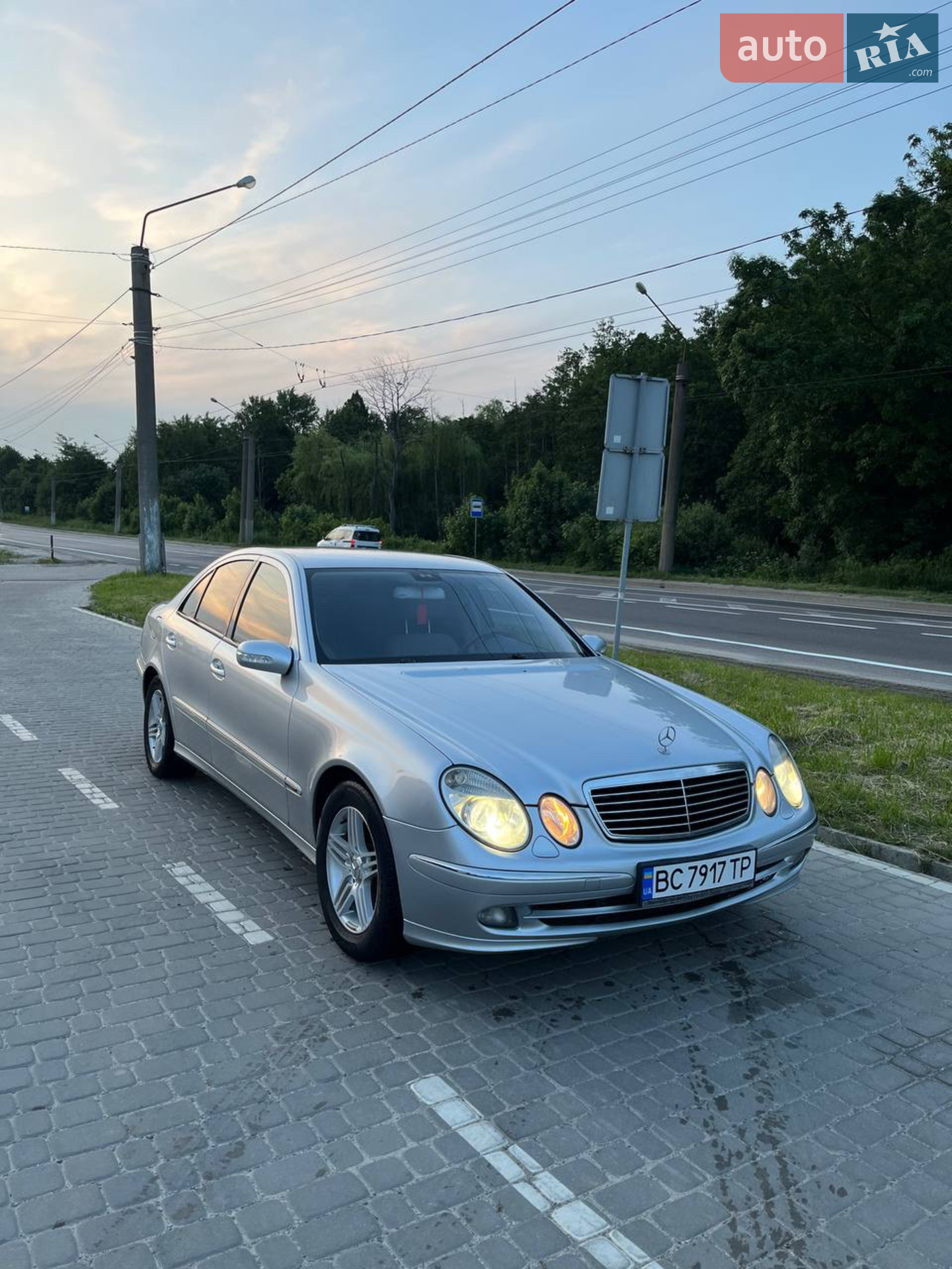 Mercedes-Benz E-Class, 2005