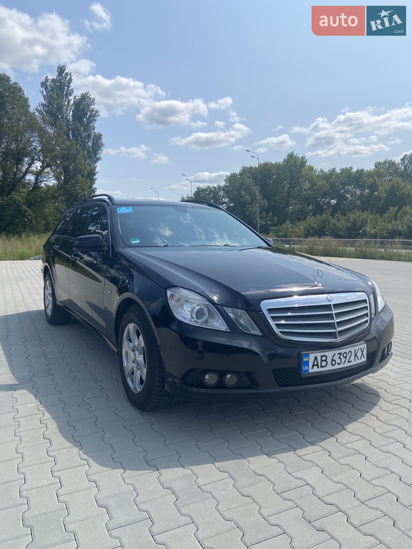 Mercedes-Benz E-Class, 2010