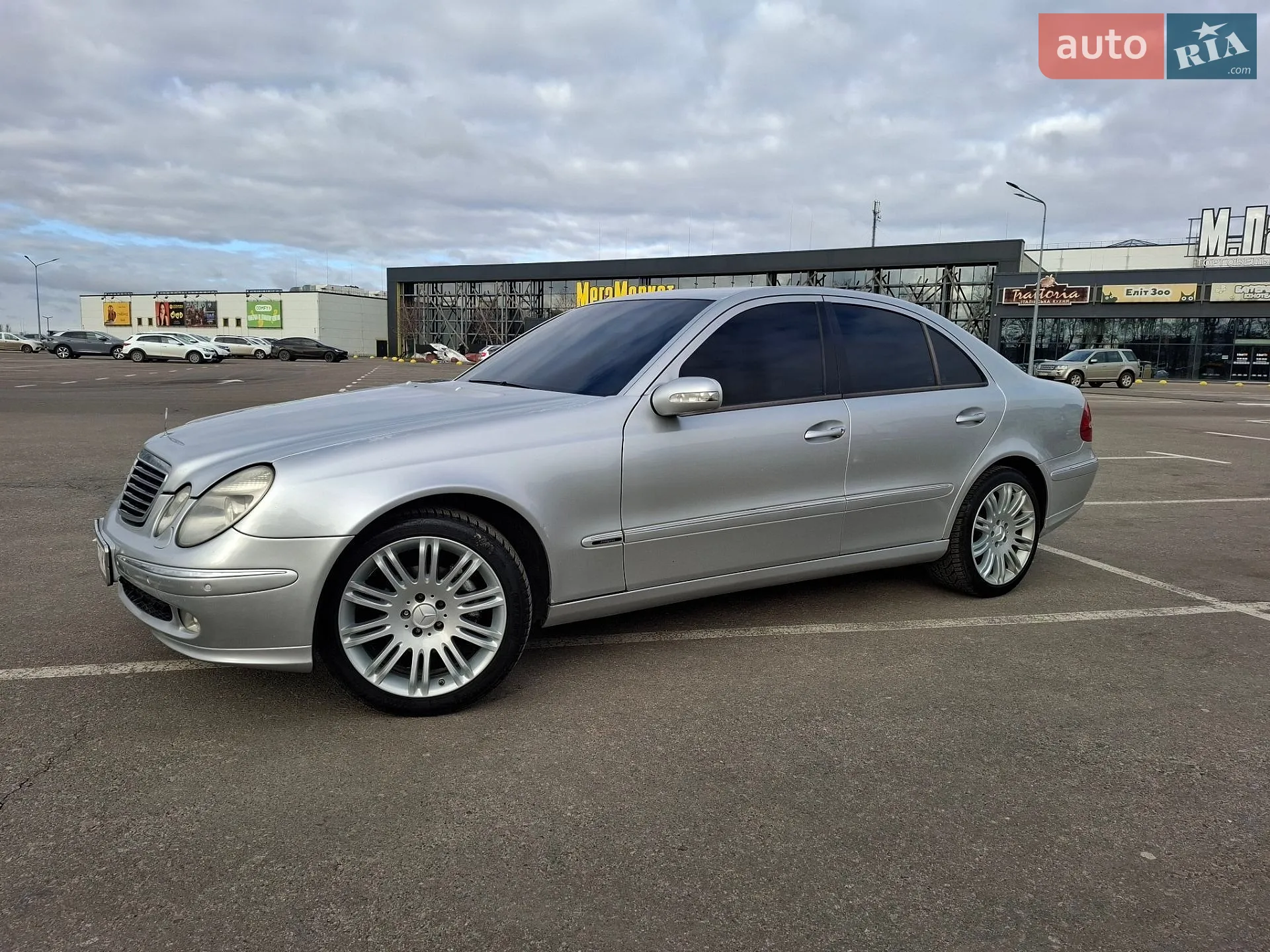 Mercedes-Benz E-Class, 2003