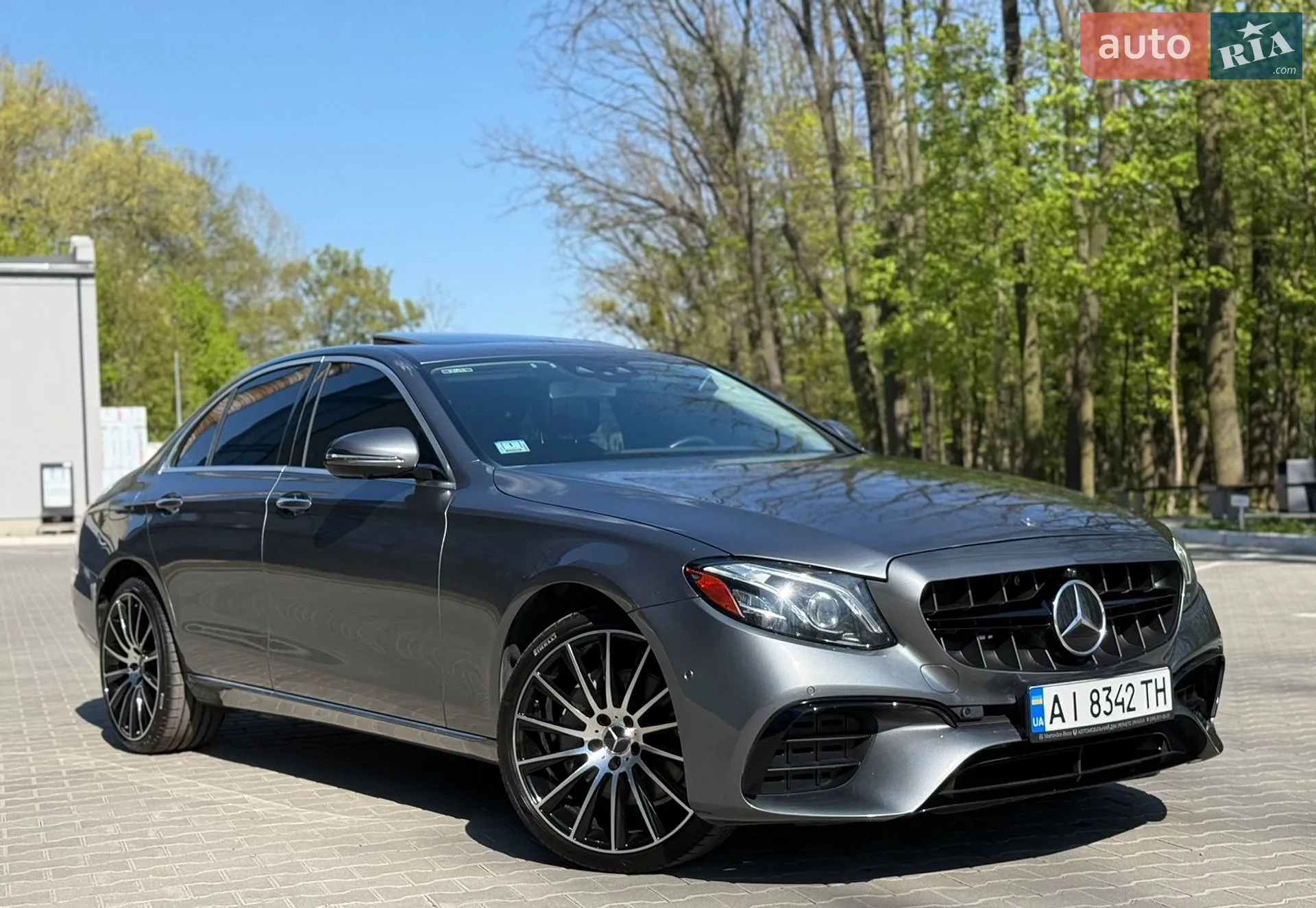 Mercedes-Benz E-Class, 2016