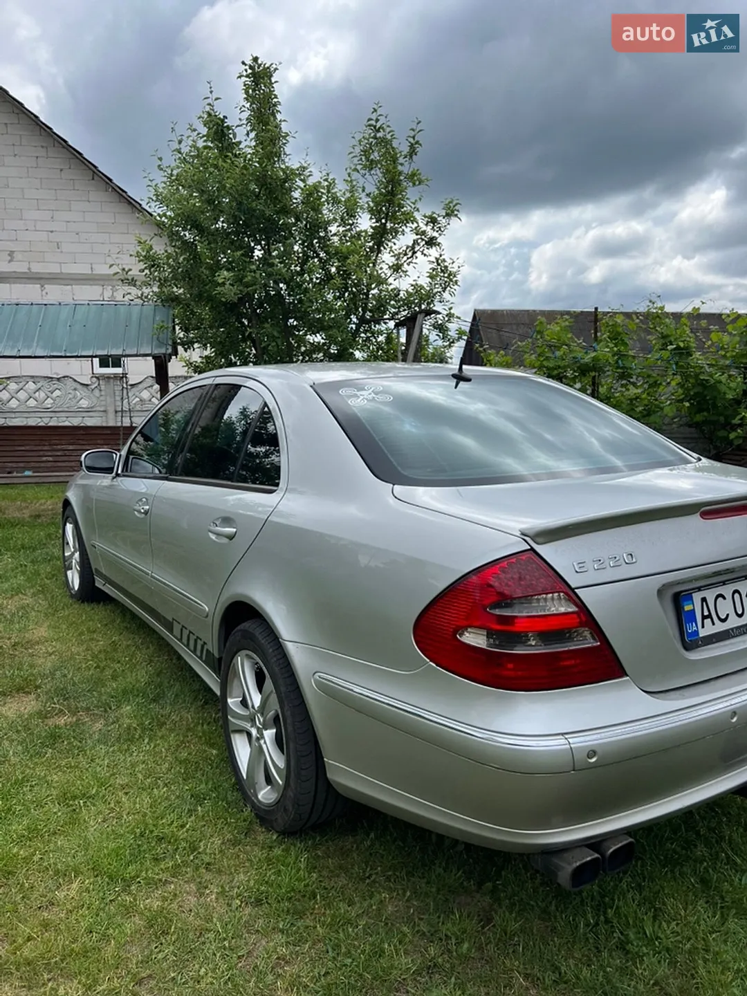 Mercedes-Benz E-Class, 2003