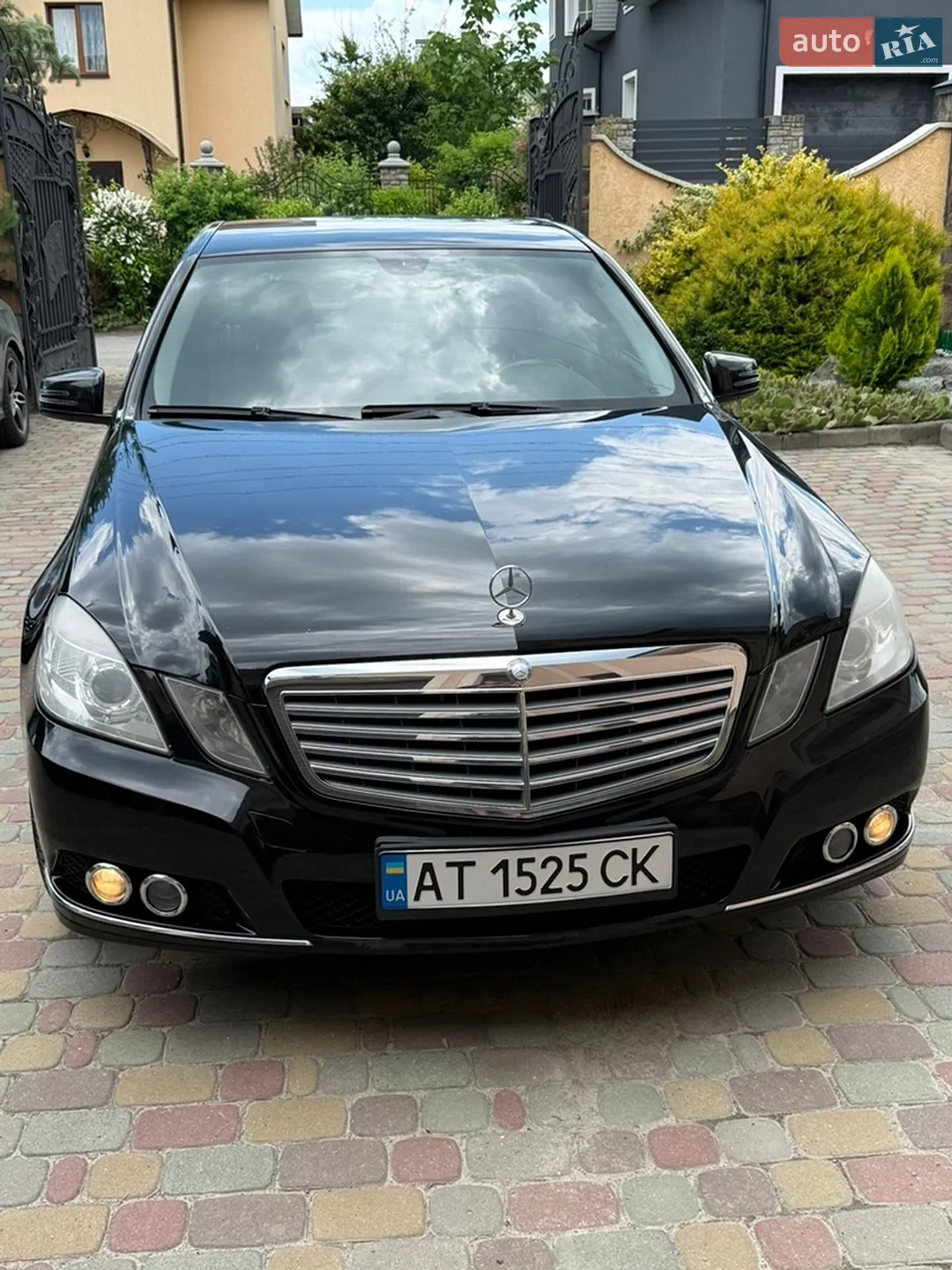 Mercedes-Benz E-Class, 2009