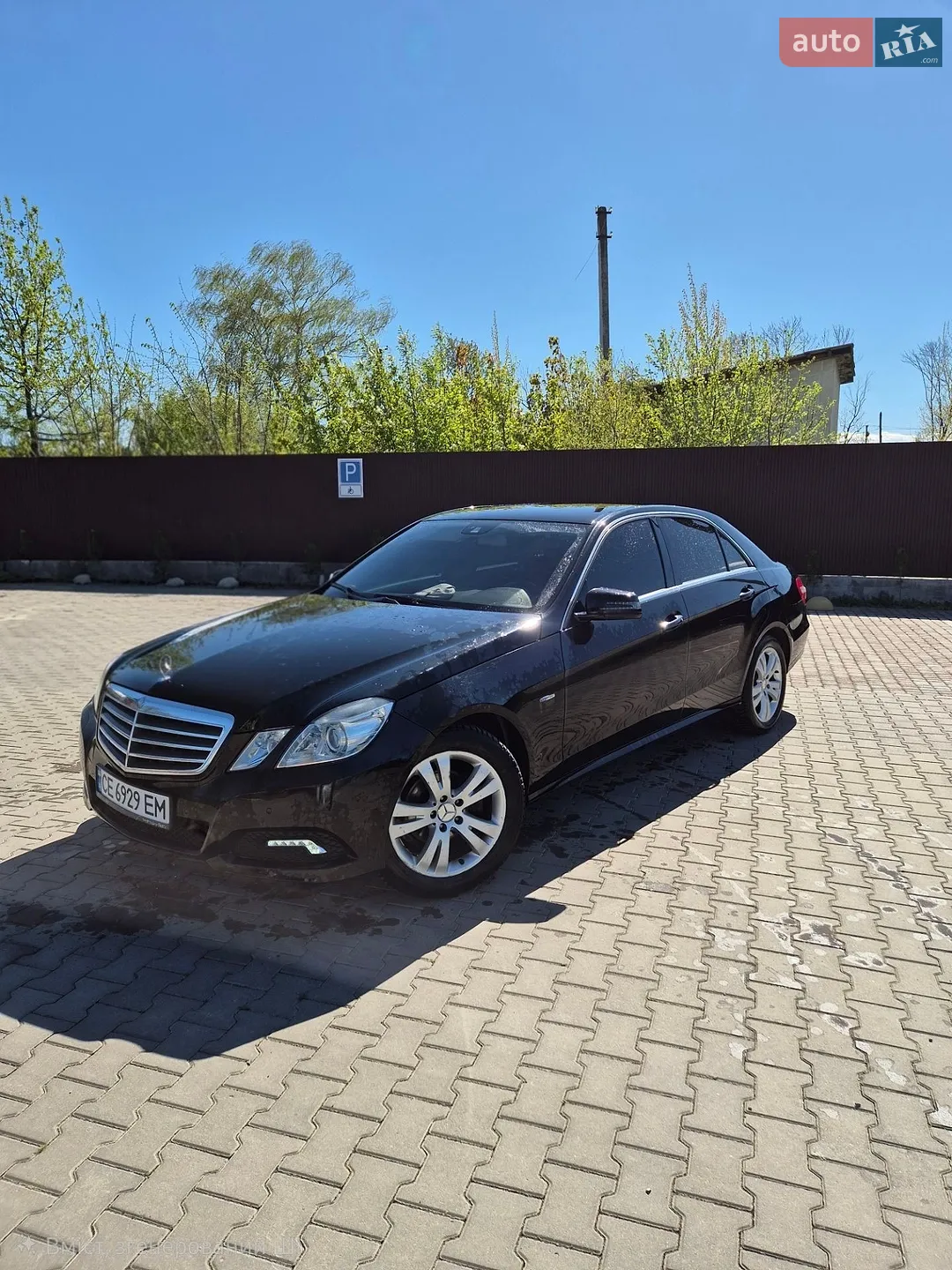 Mercedes-Benz E-Class, 2011
