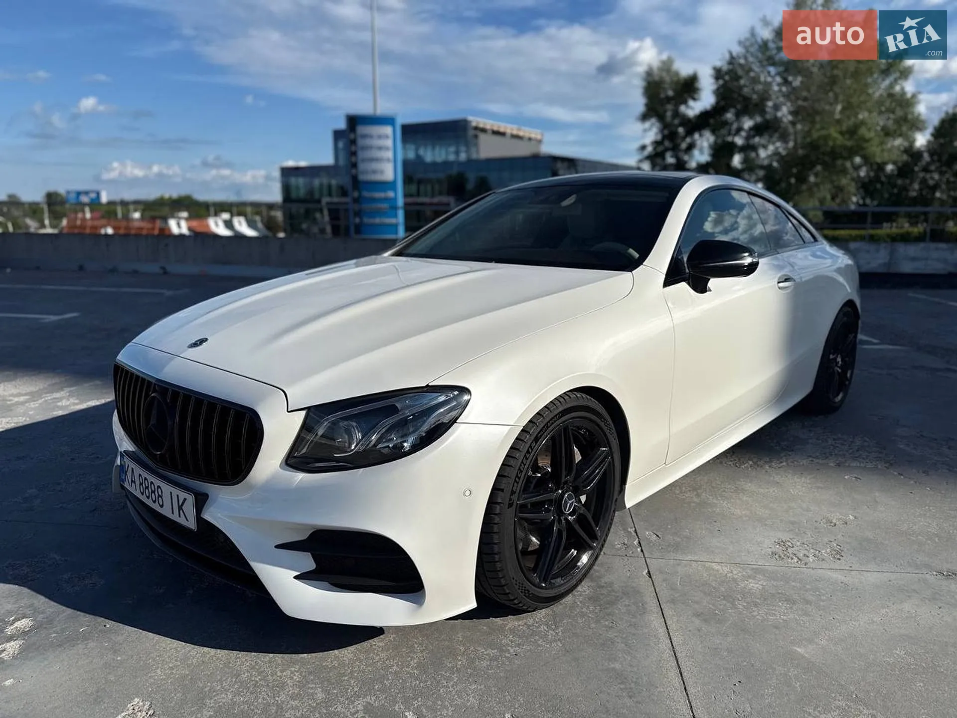 Mercedes-Benz E-Class, 2018