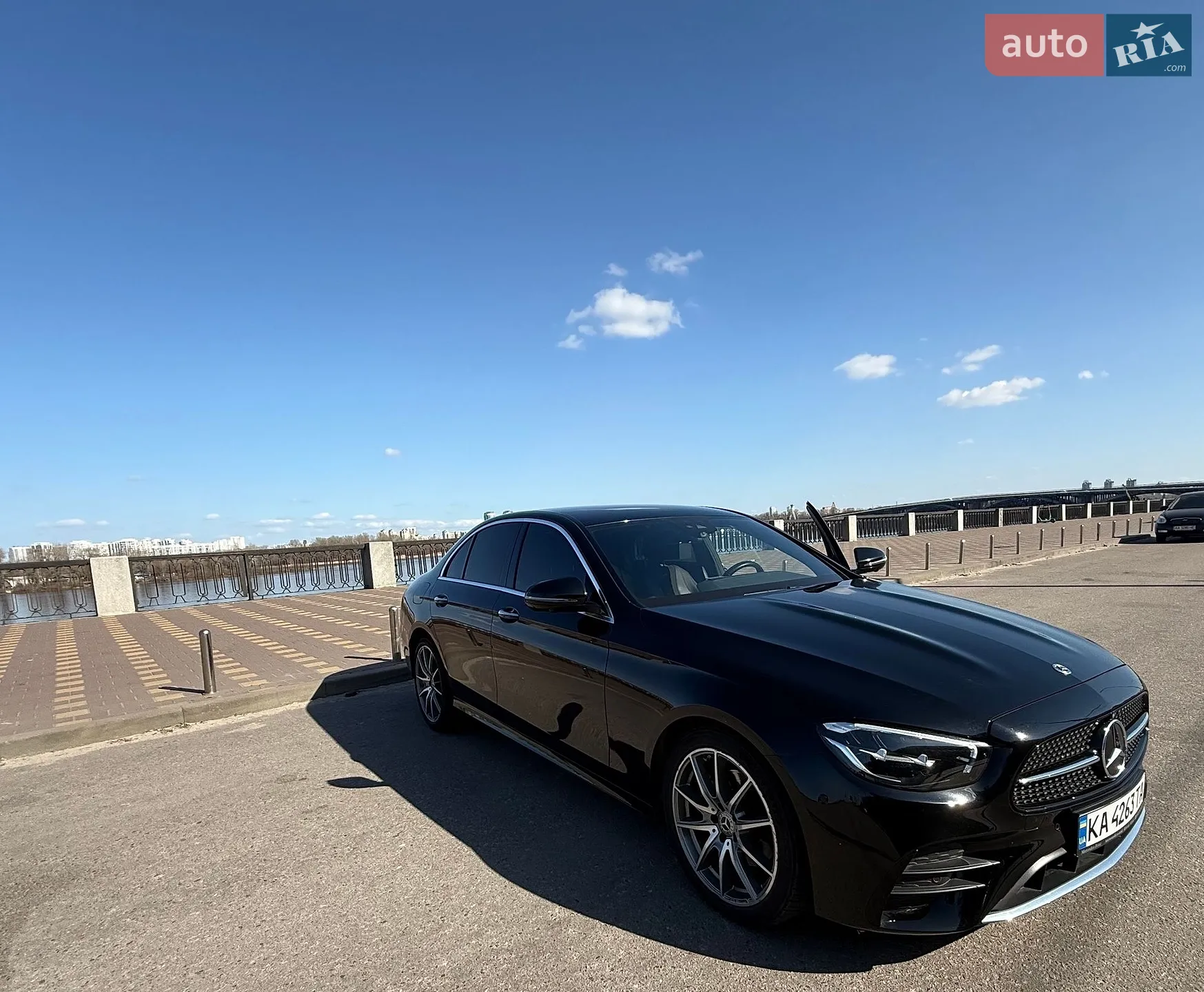 Mercedes-Benz E-Class, 2023