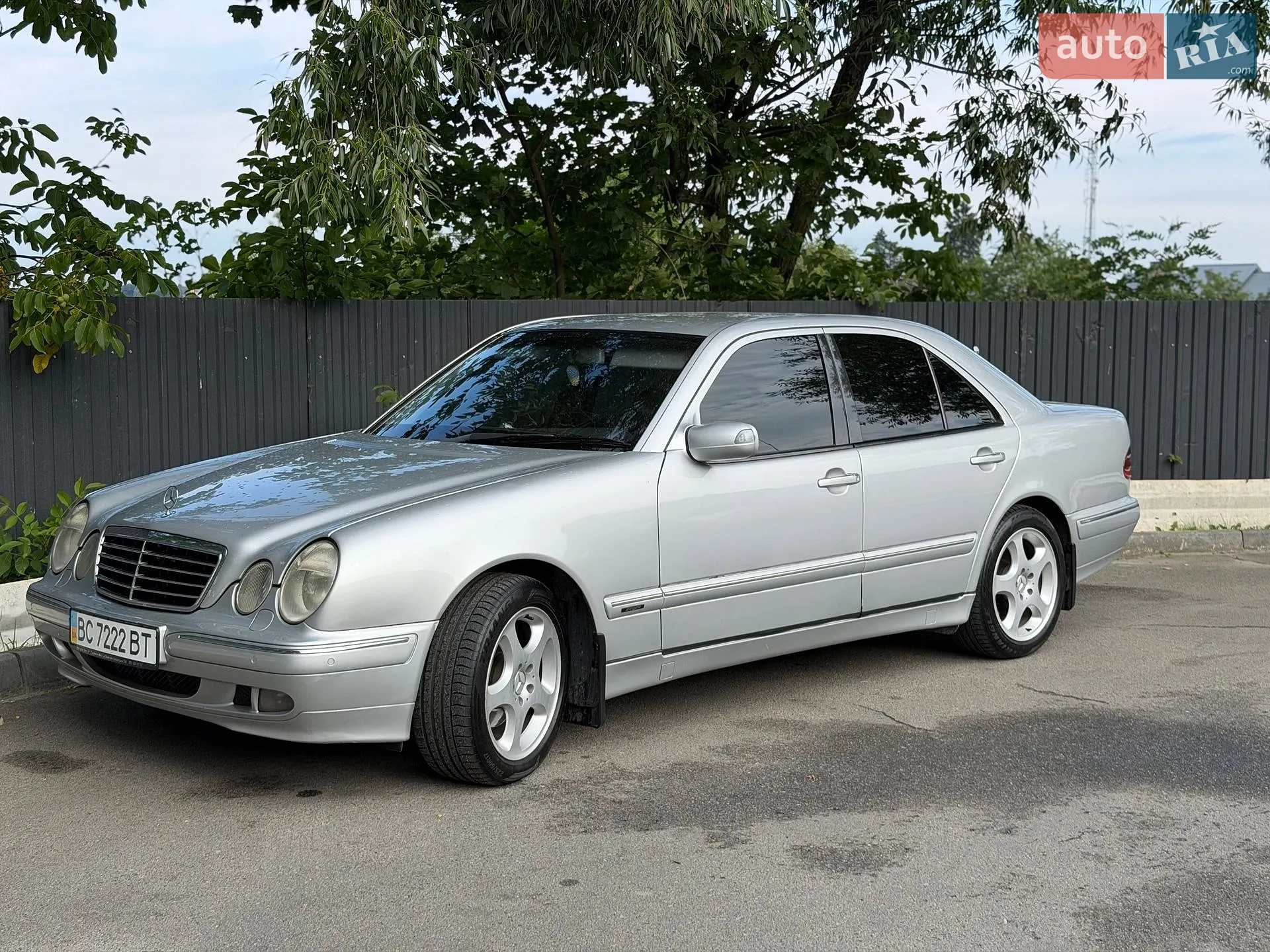 Mercedes-Benz E-Class, 2001