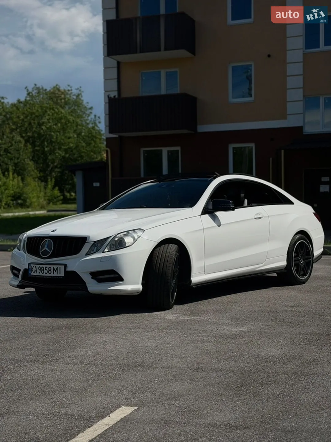 Mercedes-Benz E-Class, 2012