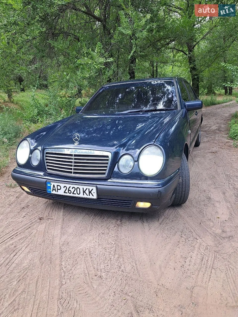 Mercedes-Benz E-Class, 1995