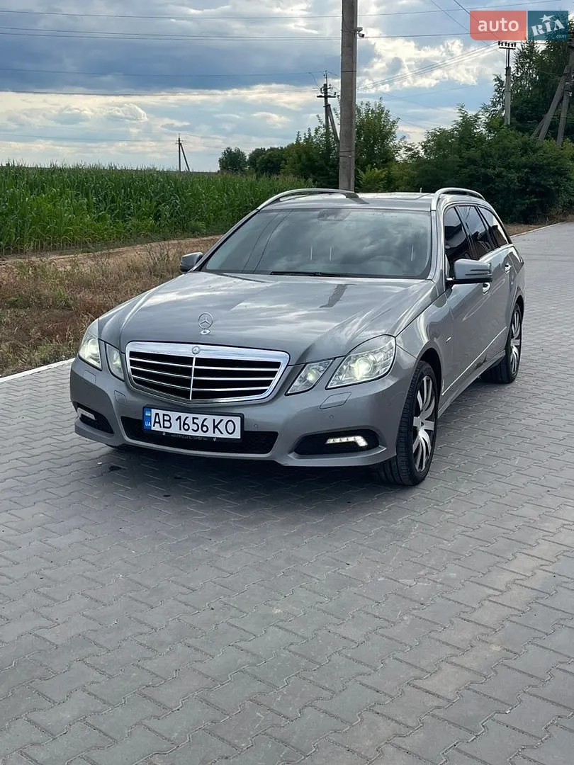 Mercedes-Benz E-Class, 2010
