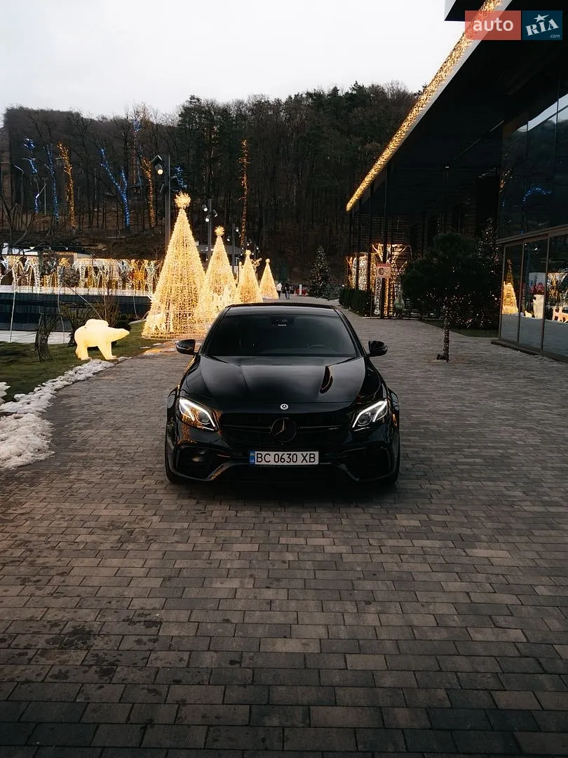 Mercedes-Benz E-Class, 2016