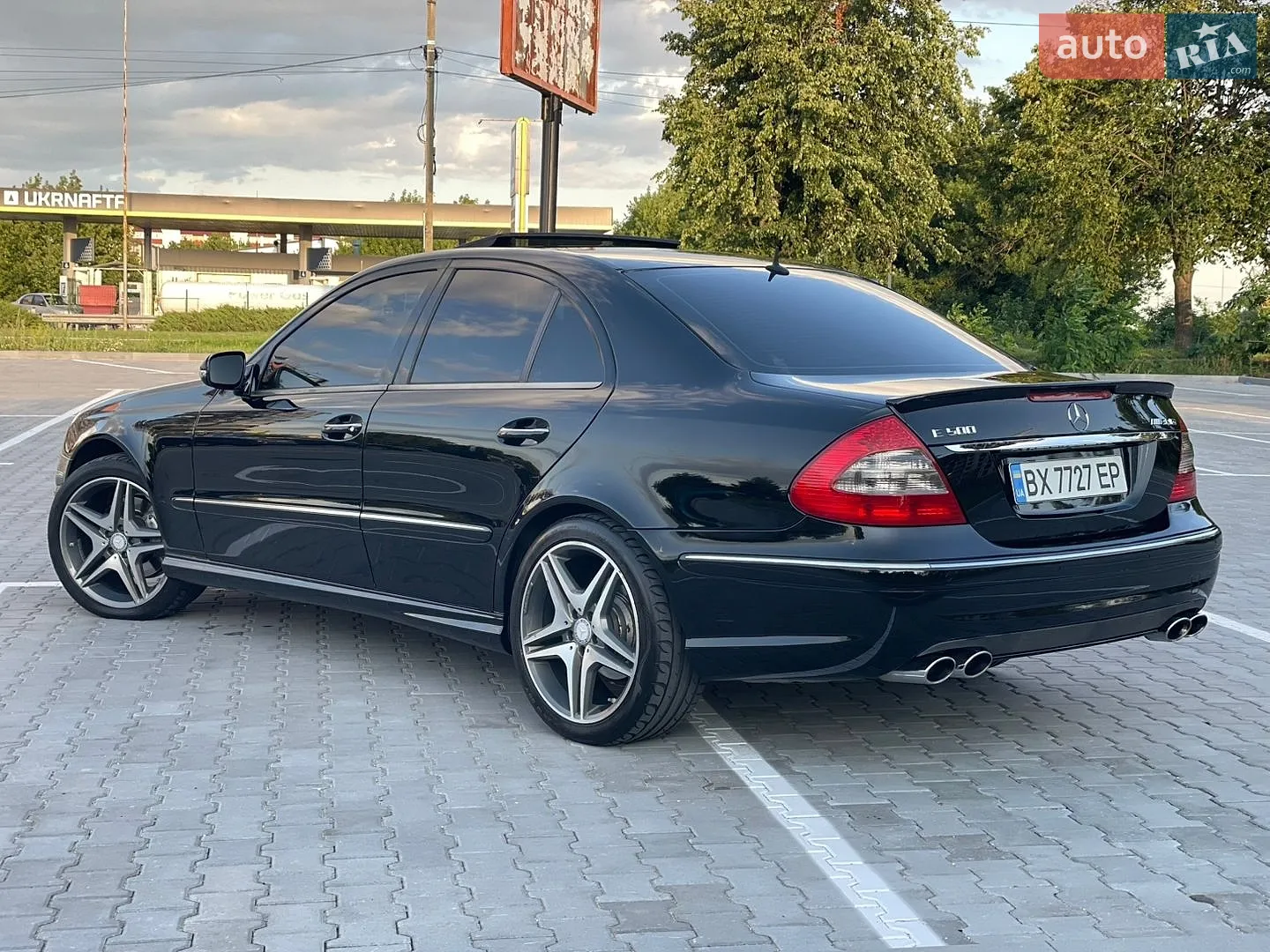 Mercedes-Benz E-Class, 2002
