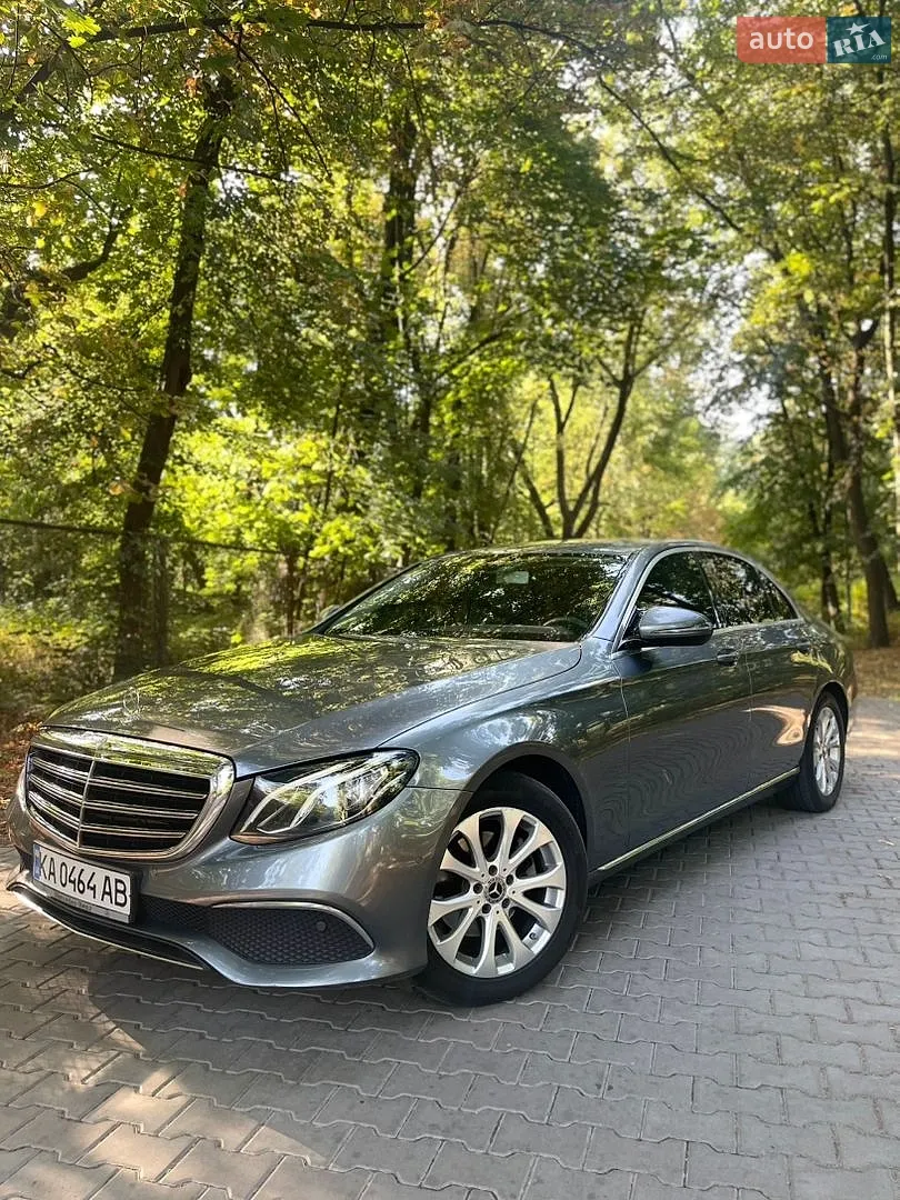 Mercedes-Benz E-Class, 2017