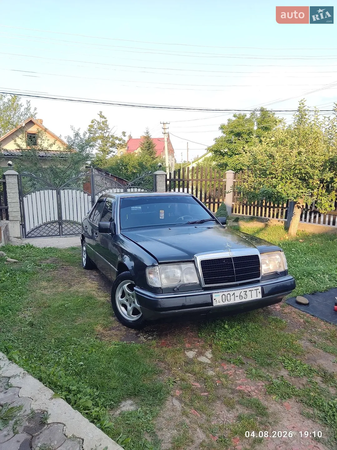 Mercedes-Benz E-Class, 1993