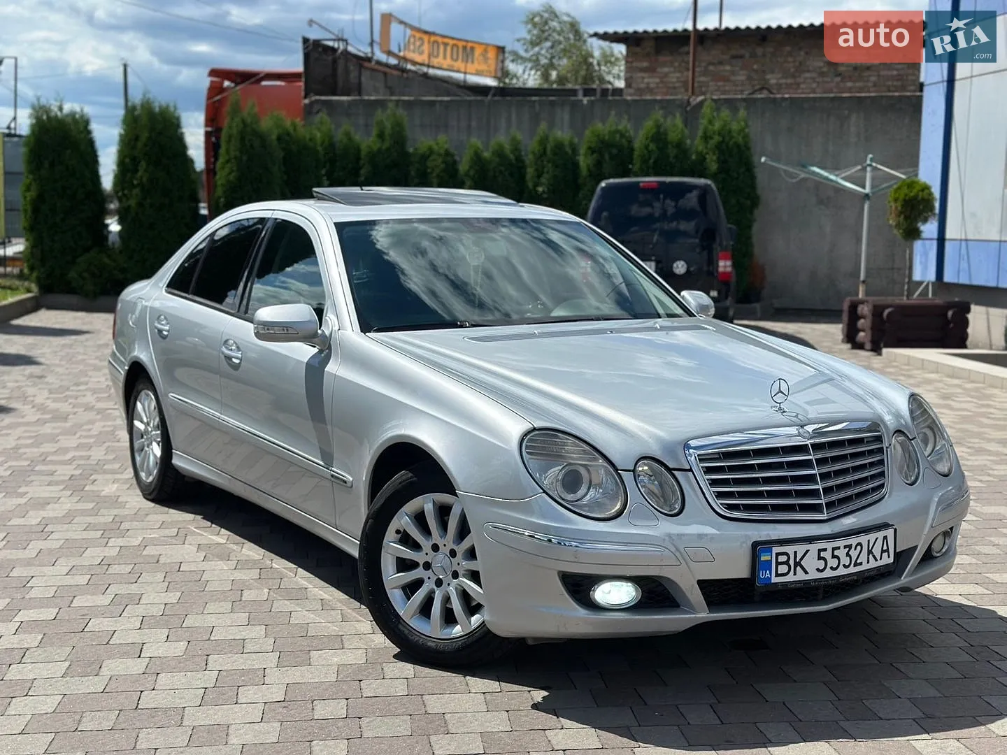 Mercedes-Benz E-Class, 2006