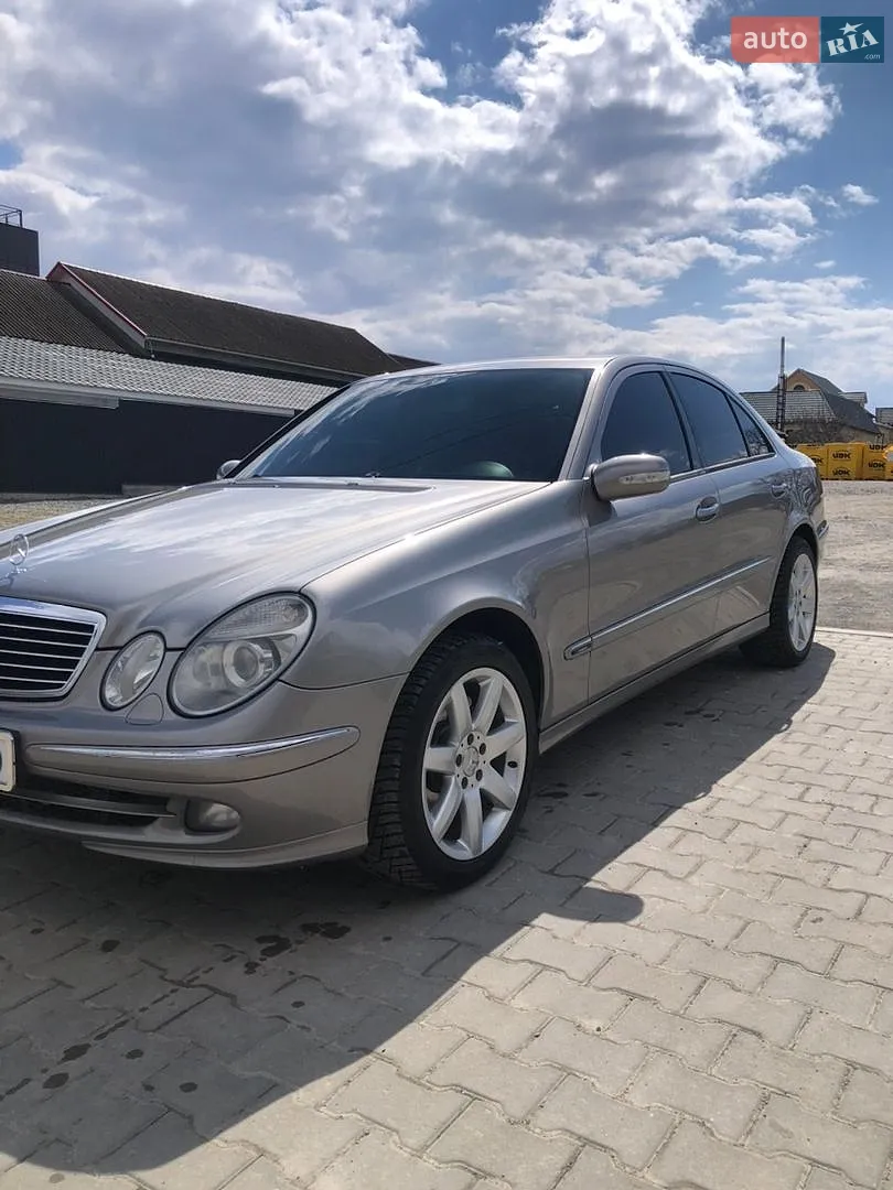 Mercedes-Benz E-Class, 2005