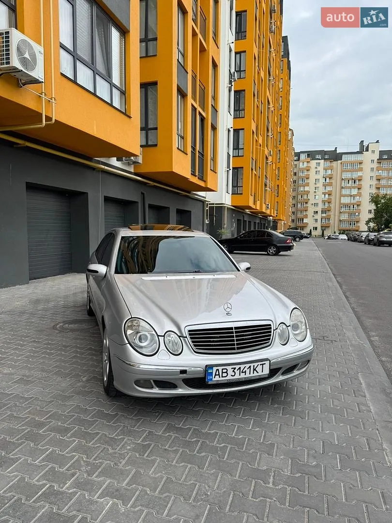 Mercedes-Benz E-Class, 2002