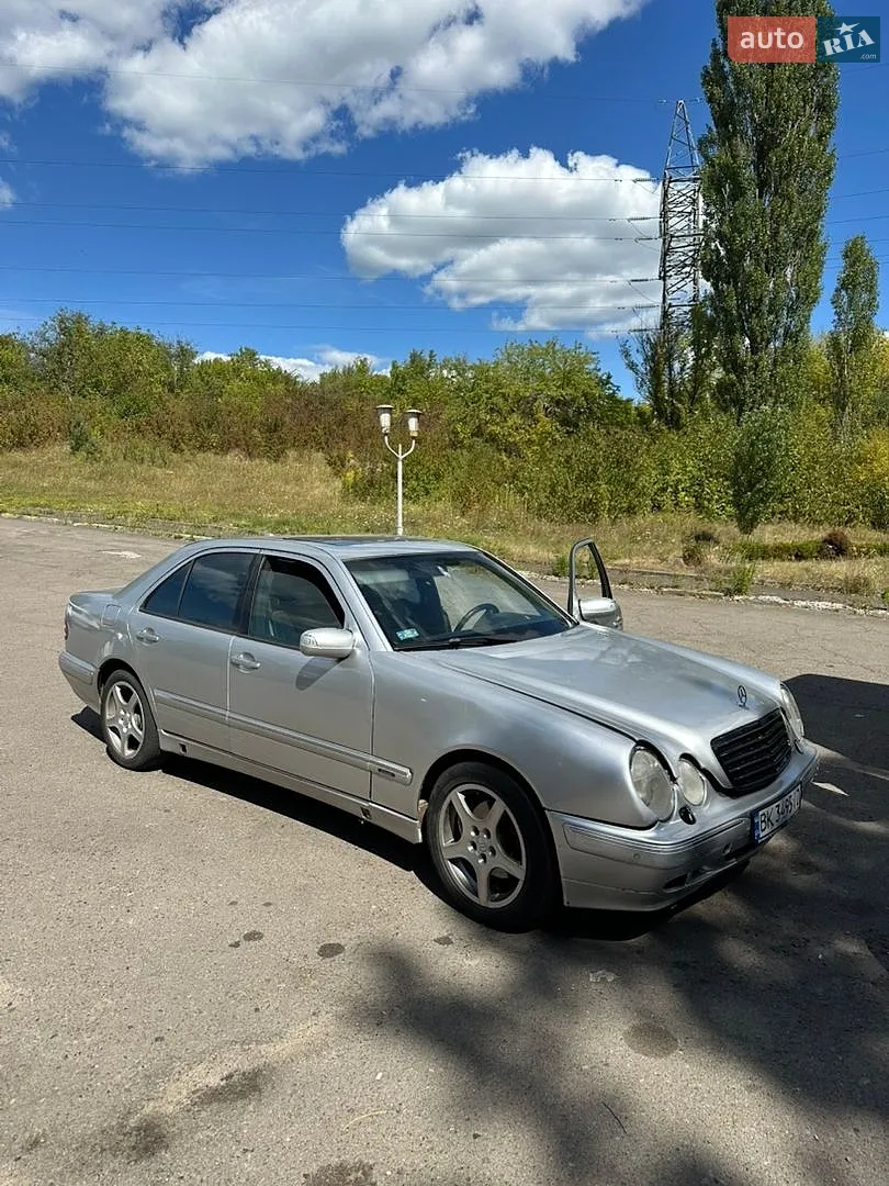 Mercedes-Benz E-Class, 2001