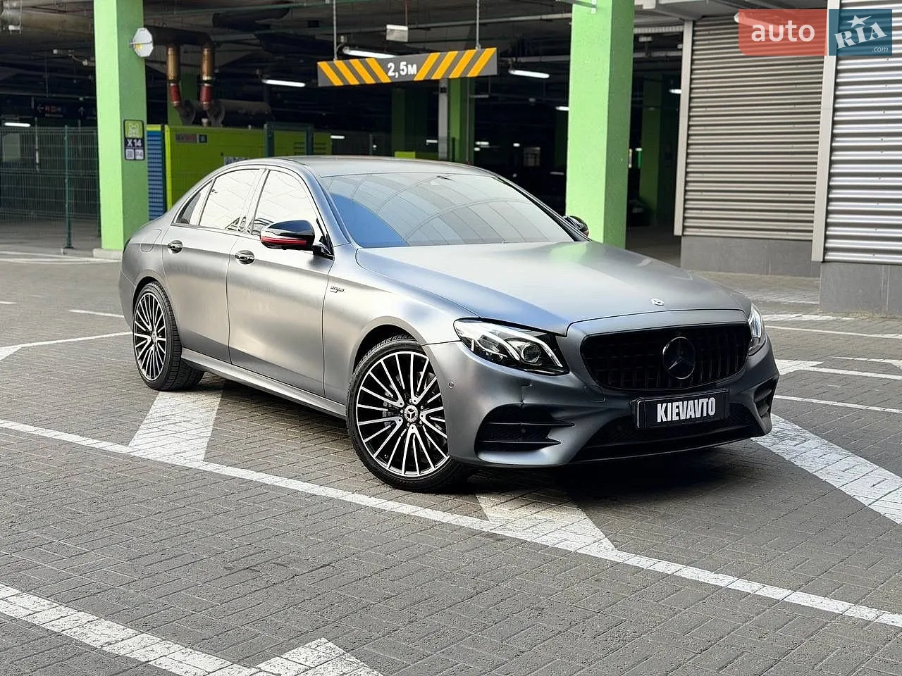 Mercedes-Benz E-Class, 2017