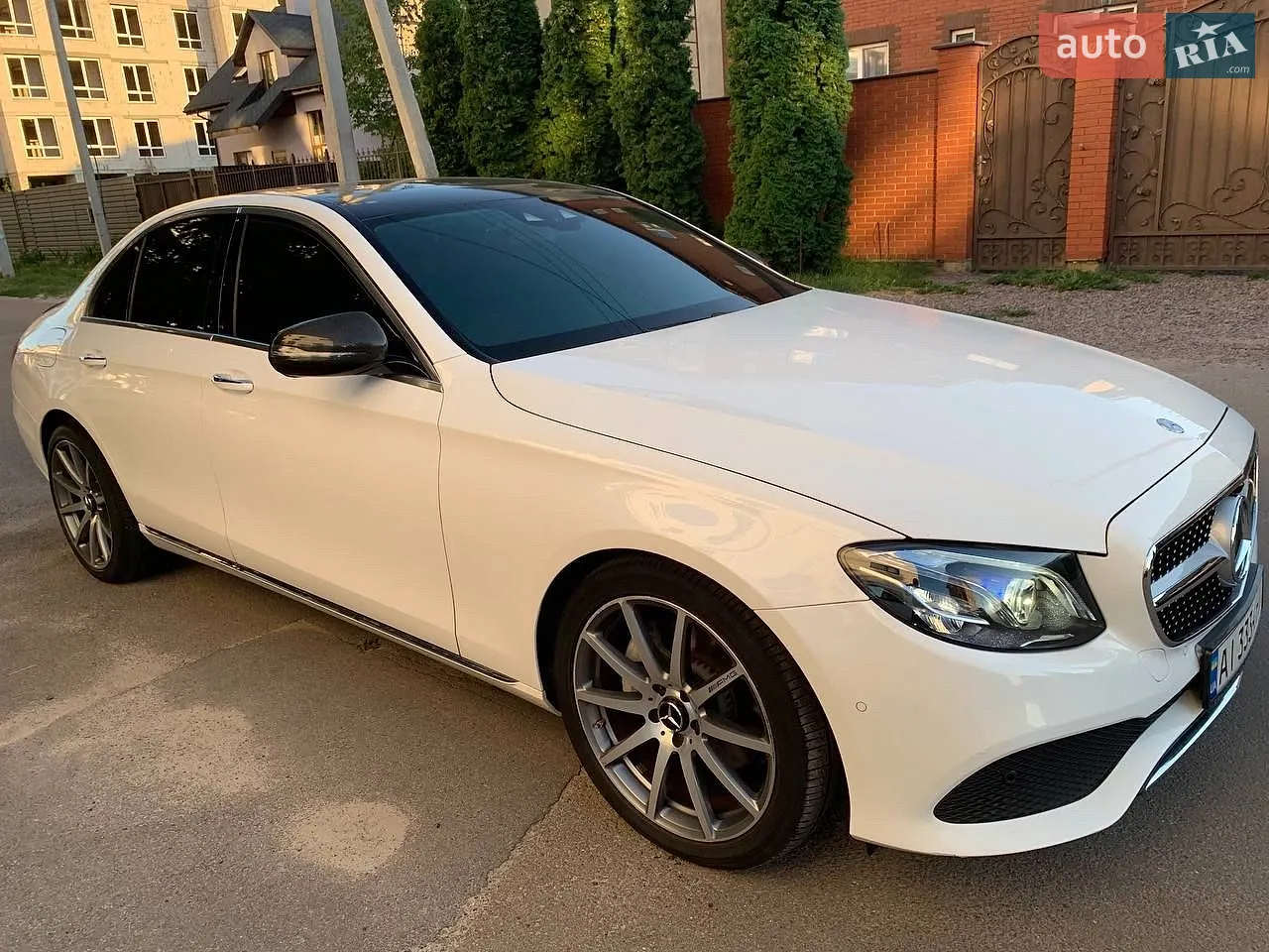 Mercedes-Benz E-Class, 2016