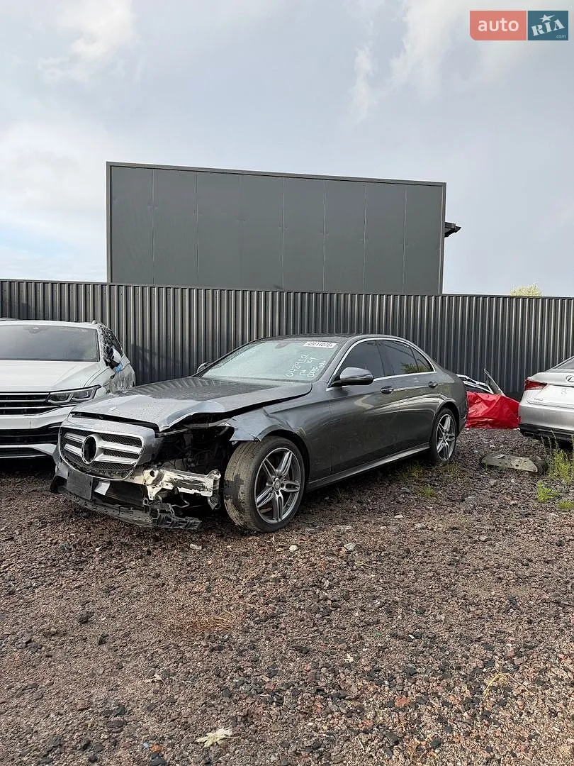 Mercedes-Benz E-Class, 2017